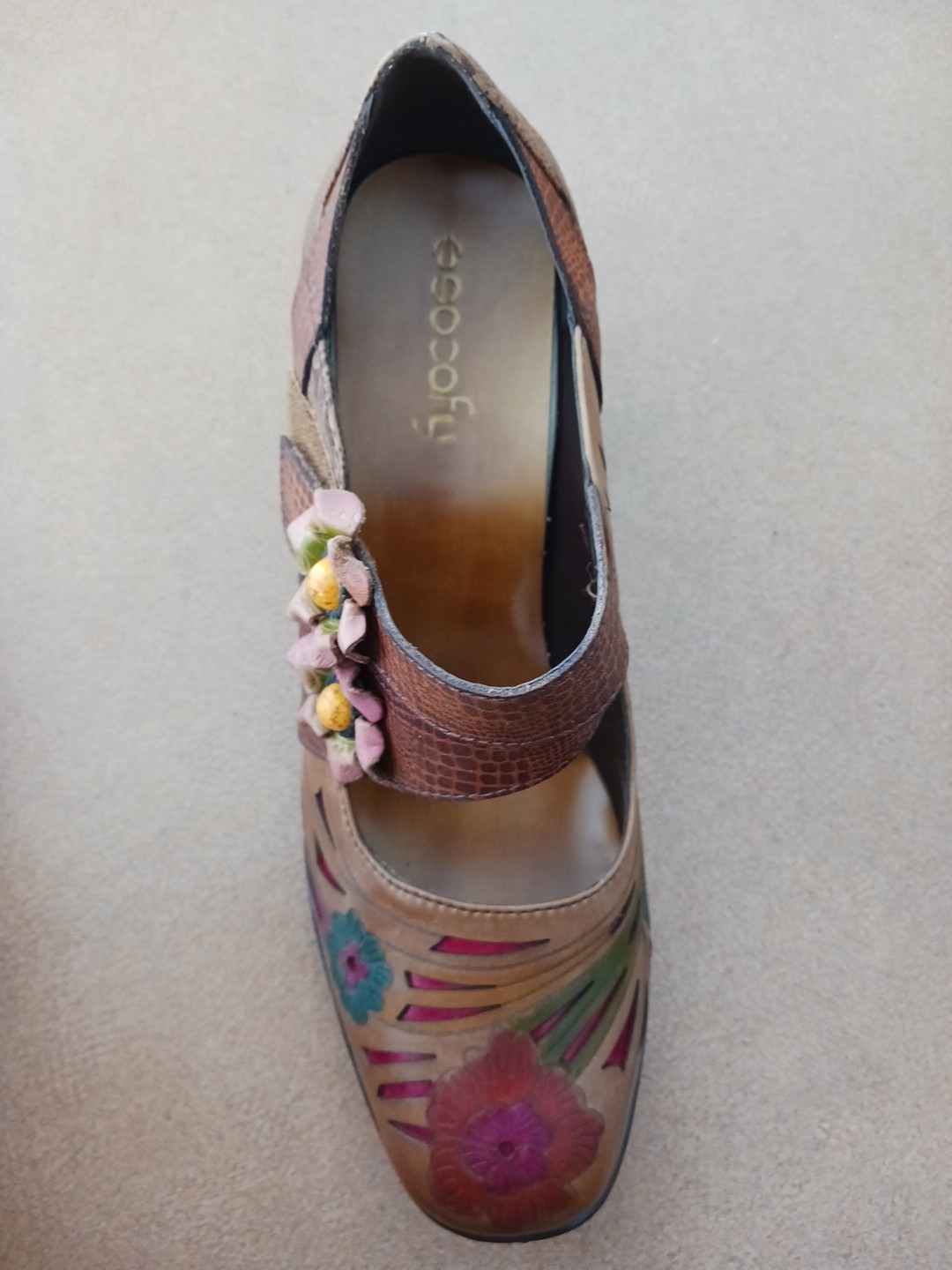 Socofy Leather Size 11 heels approx. 2.5″