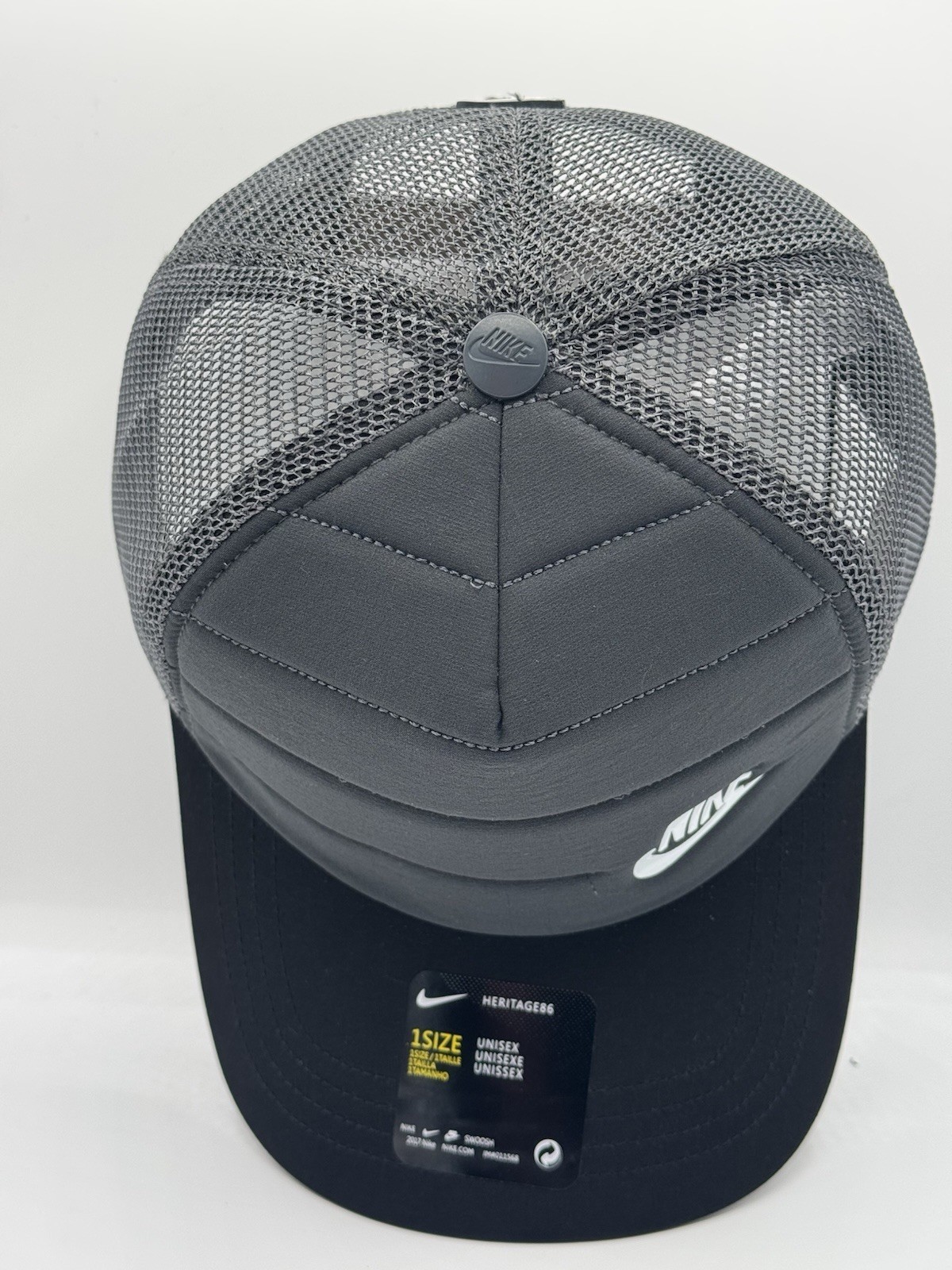 NWT Nike Heritage 86 Puffer Trucker Hat Steel Gray Black Mesh Adjustable Cap