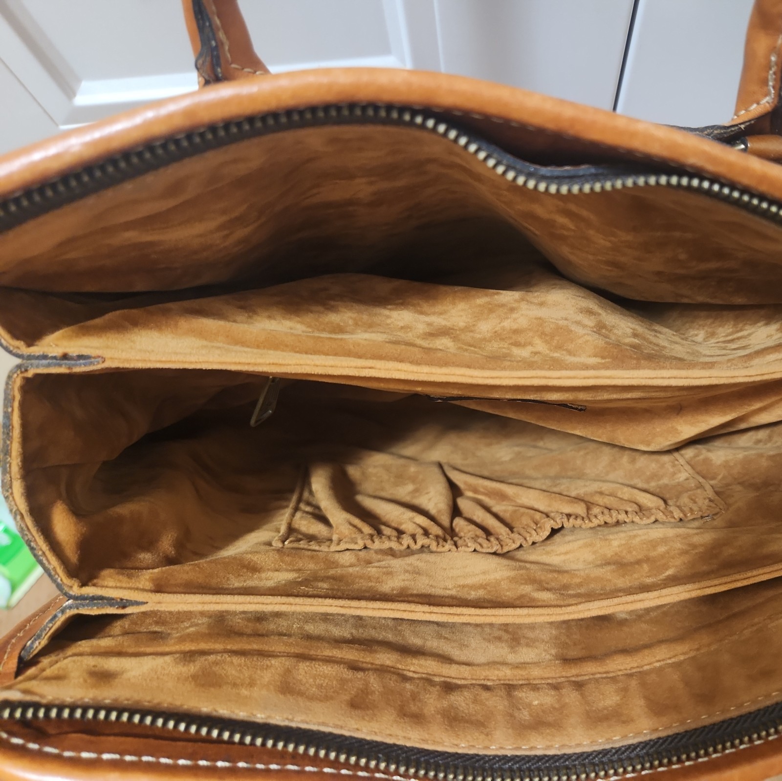 Beautiful Patricia Nash Hand Tooled Brown Leather Shoulder Bag Purse