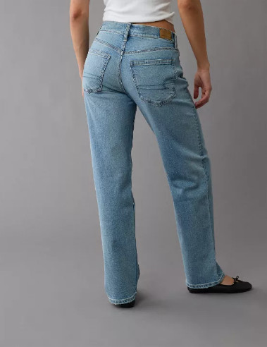 NWT American Eagle Strigid Low-Rise Baggy Straight Jean
