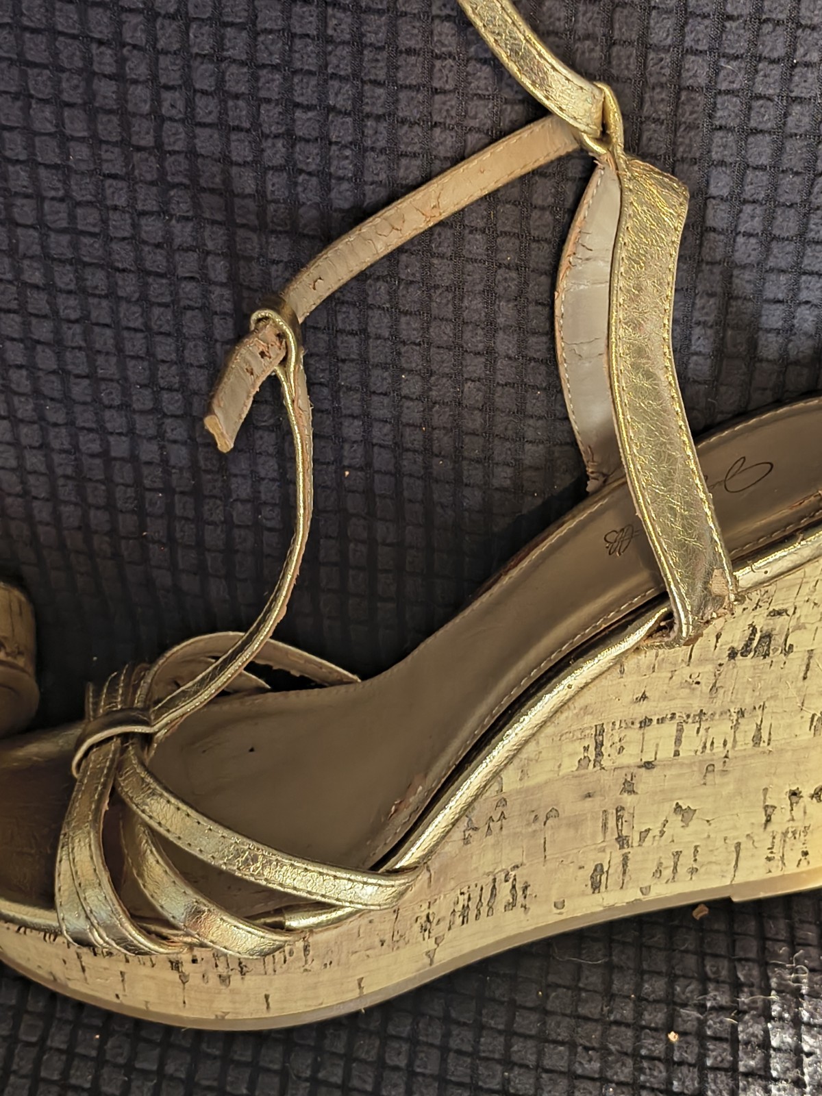 Jessica Simpson Wedge