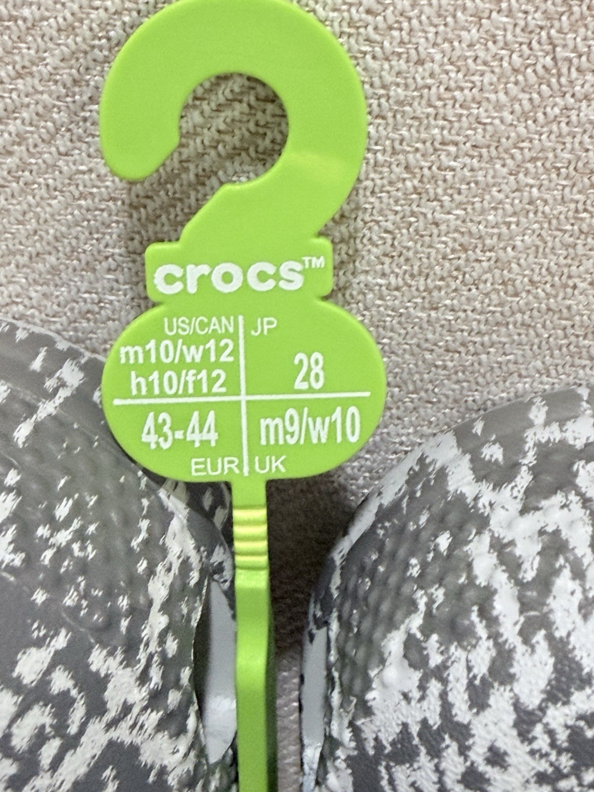Unisex M8/W10 Clogs Crocs Classic Clog Seasonal Graphic Atmosphere/ Multi Snake