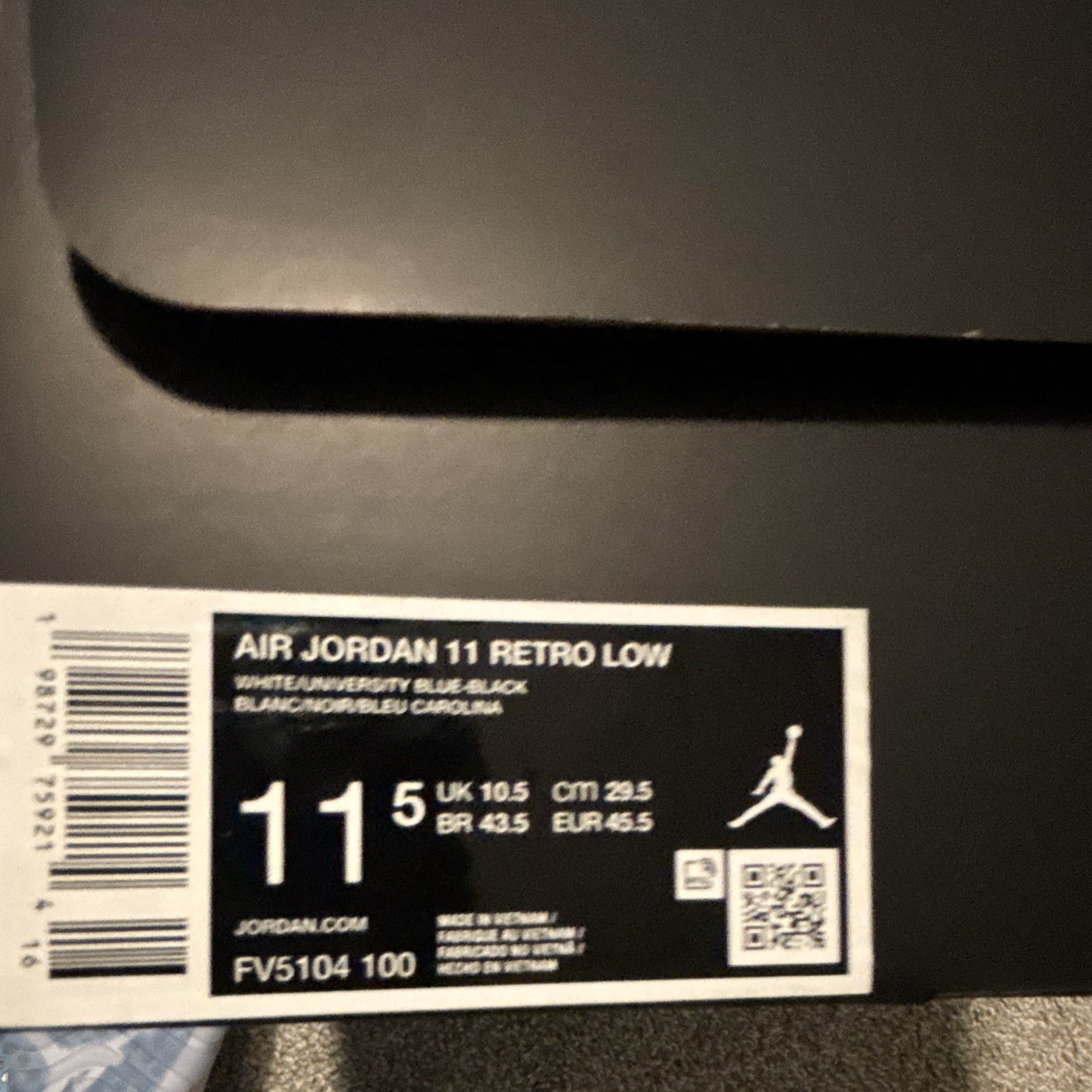 Jordan Air Jordan 11 Retro Low UNC White/University Blue/Black FV5104-100