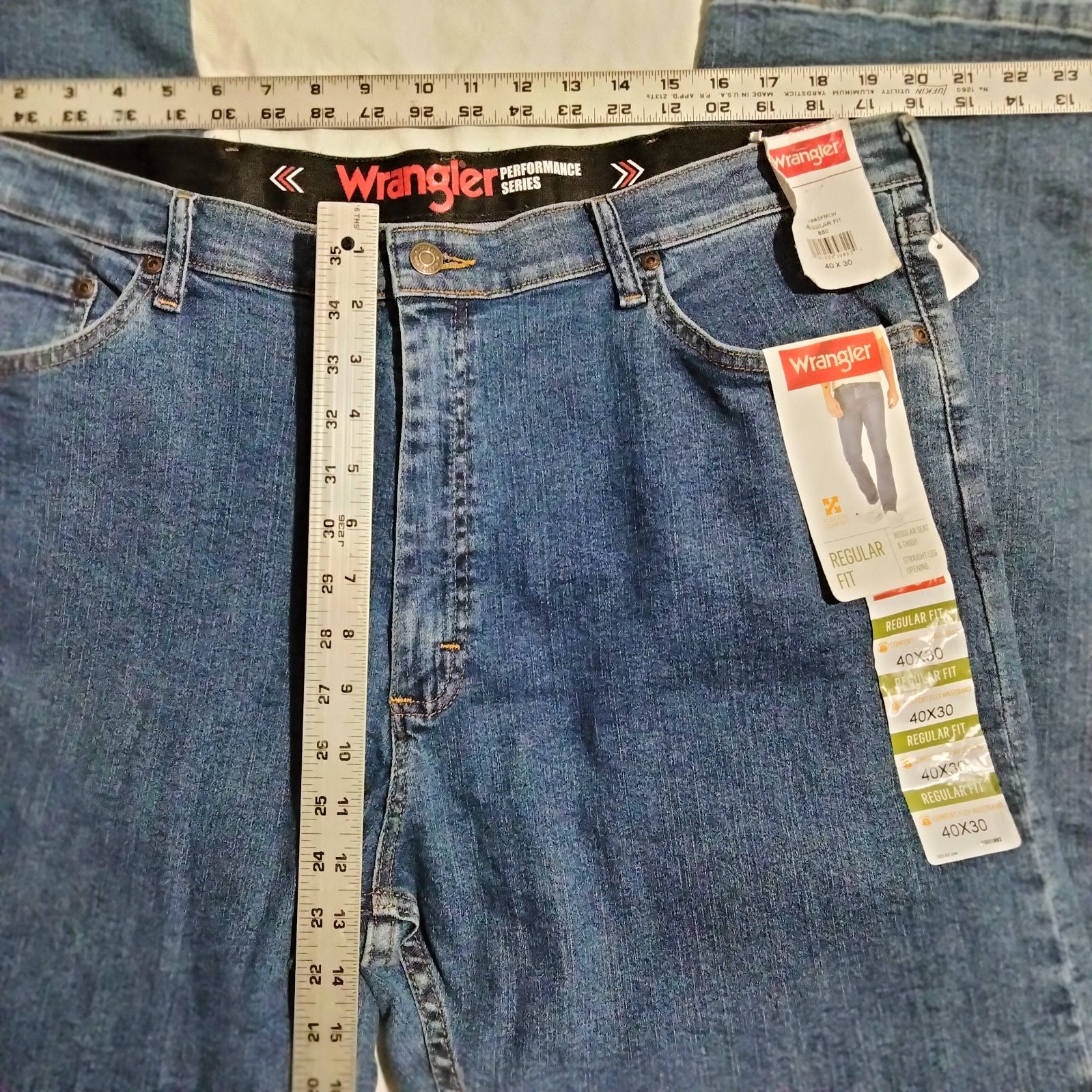 Wrangler Regular Comfort Flex Waistband Jeans Performance Series Men 40×30 32×30