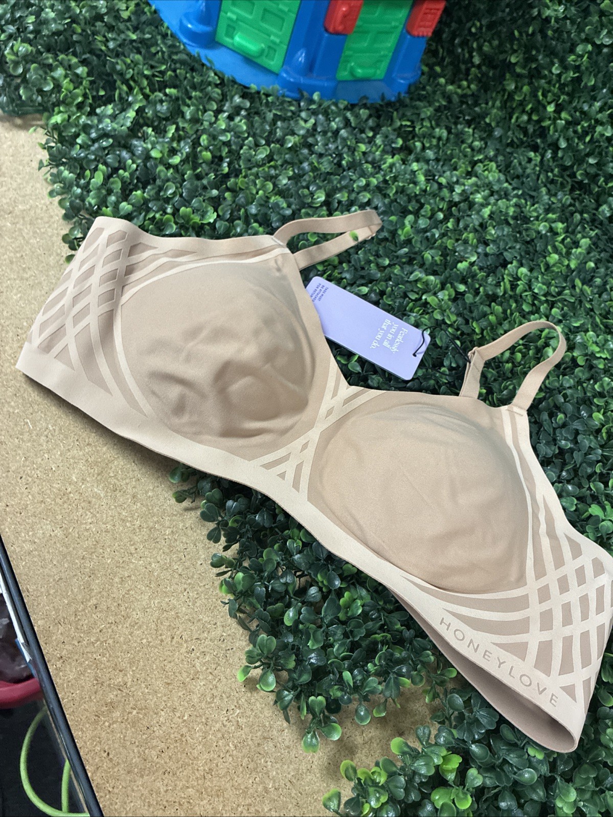 Honeylove Silhouette Wireless Convertible Bra| Color Sand| Size 38 B/C | Large