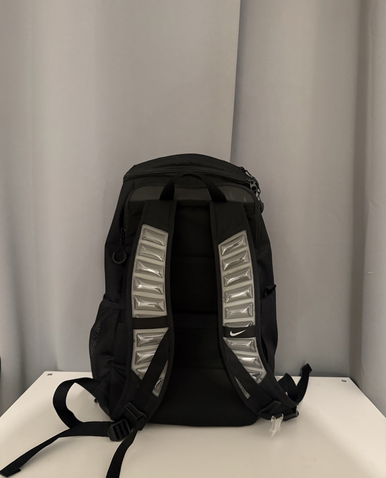Nike Varsity Elite Backpack 32L Black Grey Navy Air Cushion Basketball HM9965
