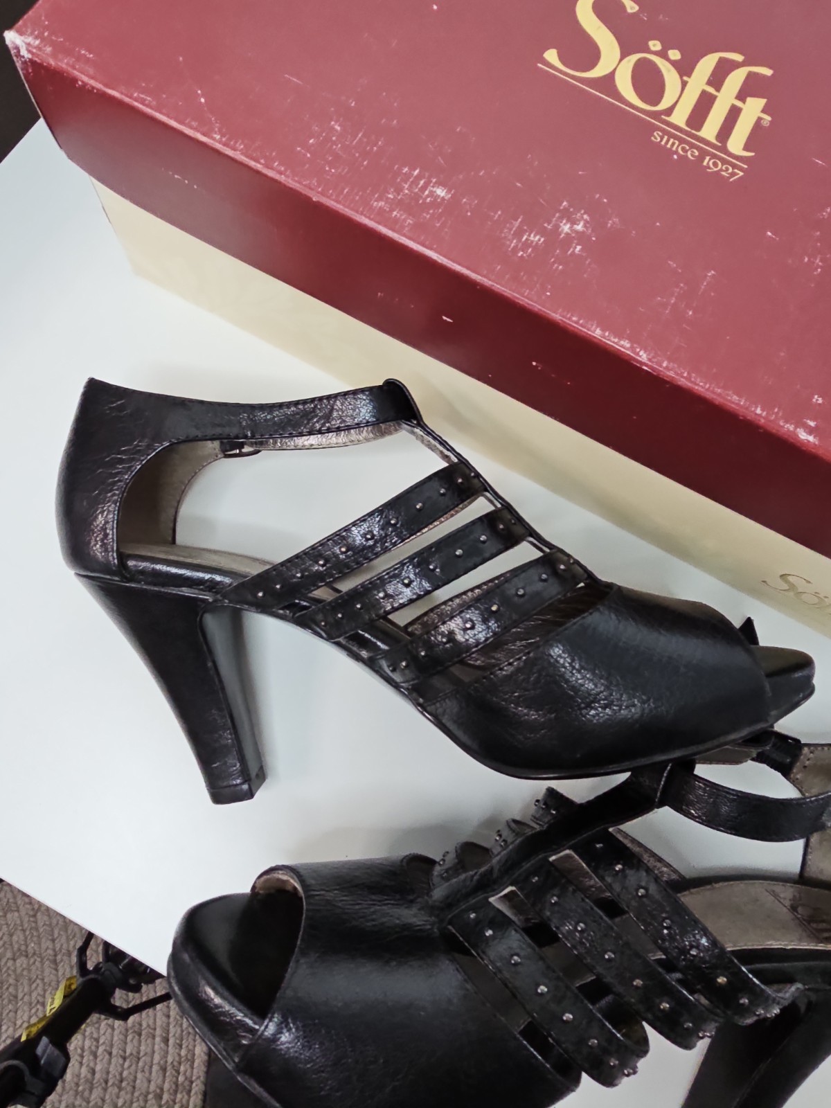 Sofft Rialto Black Strappy Open Toe Dress Sandals Women’s Size 8.5 NIB