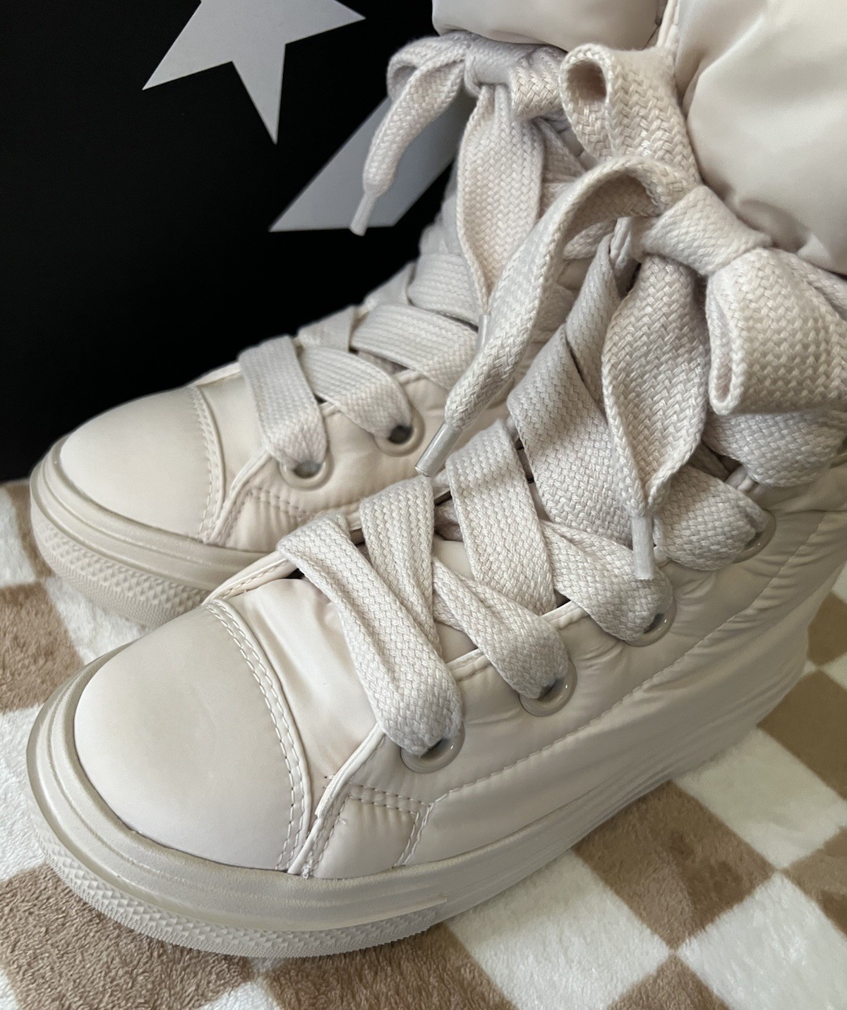 Converse CTAS Elements Boots X Hi Light Dune/Ivory A14273C Women’s Size 8 BNIB