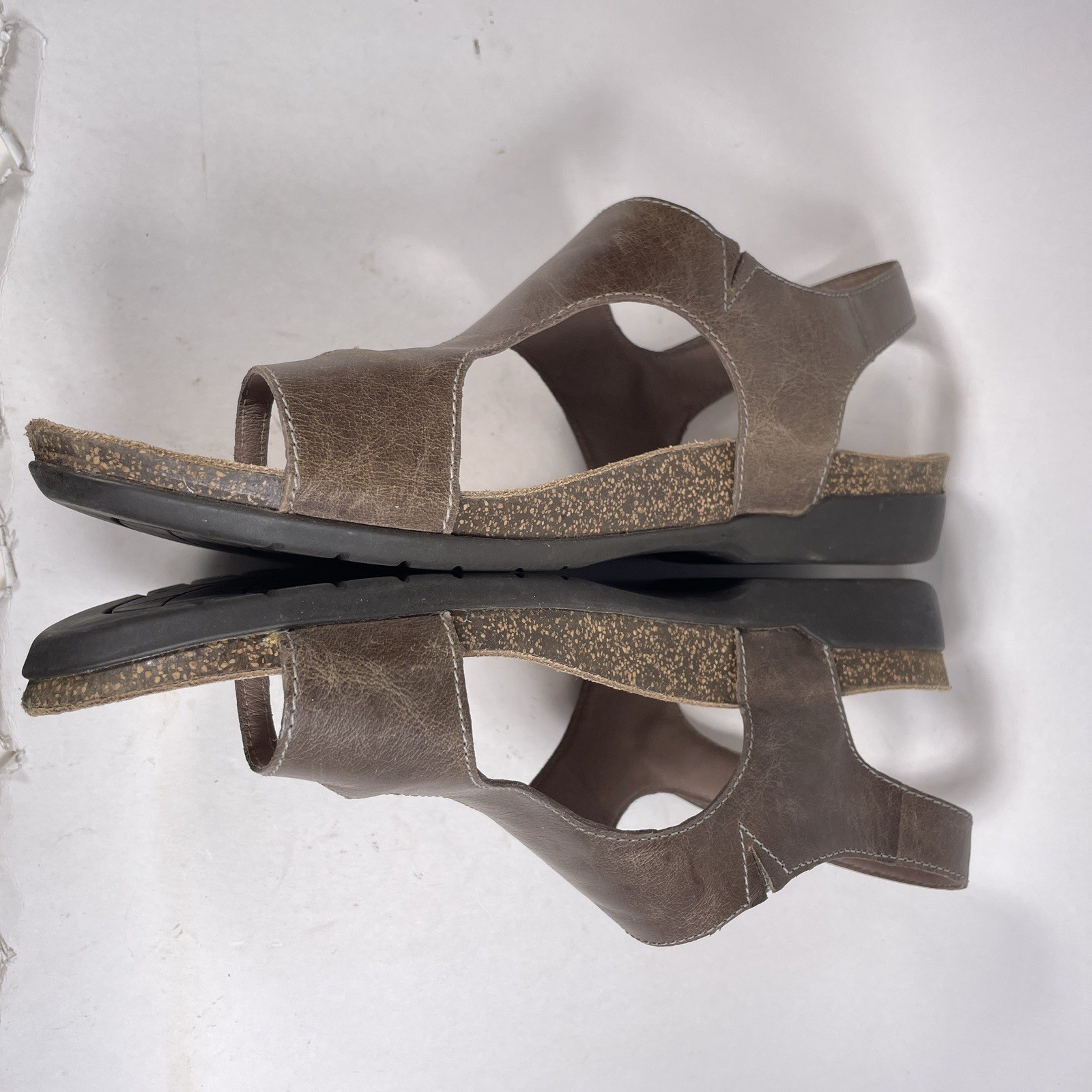 Size 42 – Dansko Reece Stone Women’s Loop Sandal Thong Toe Strap Brown