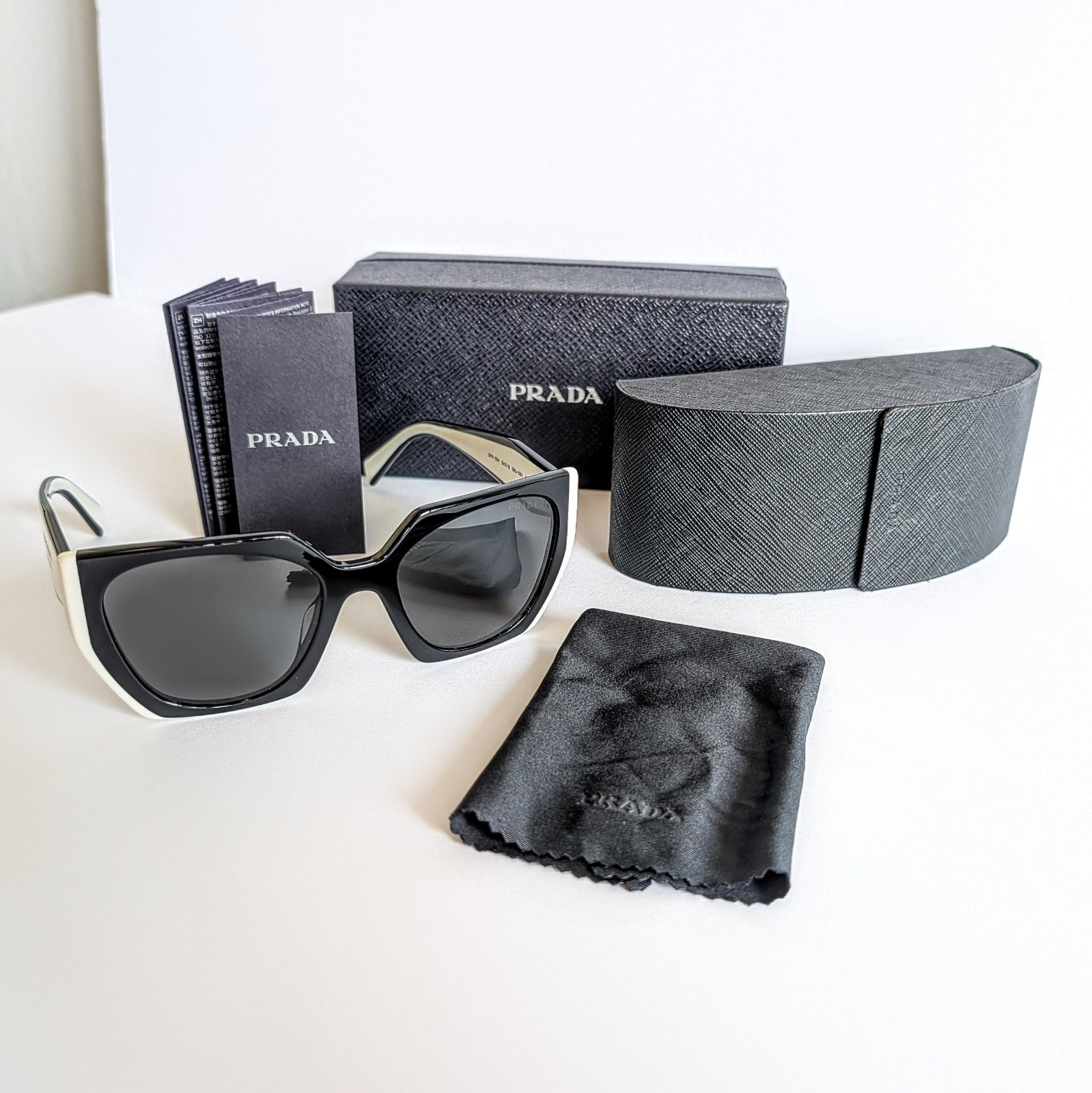 ​Prada Sunglasses Monochrome SPR 15W Black White Geometric PR 15WS 09Q-5S0 New!