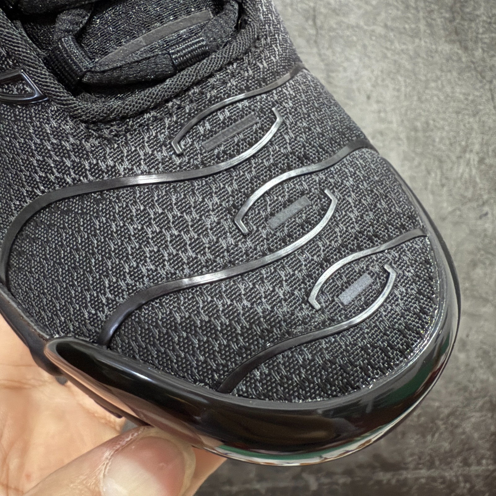 Nike Air Max Plus TN ‘Black Green Strike’ Men Sneakers