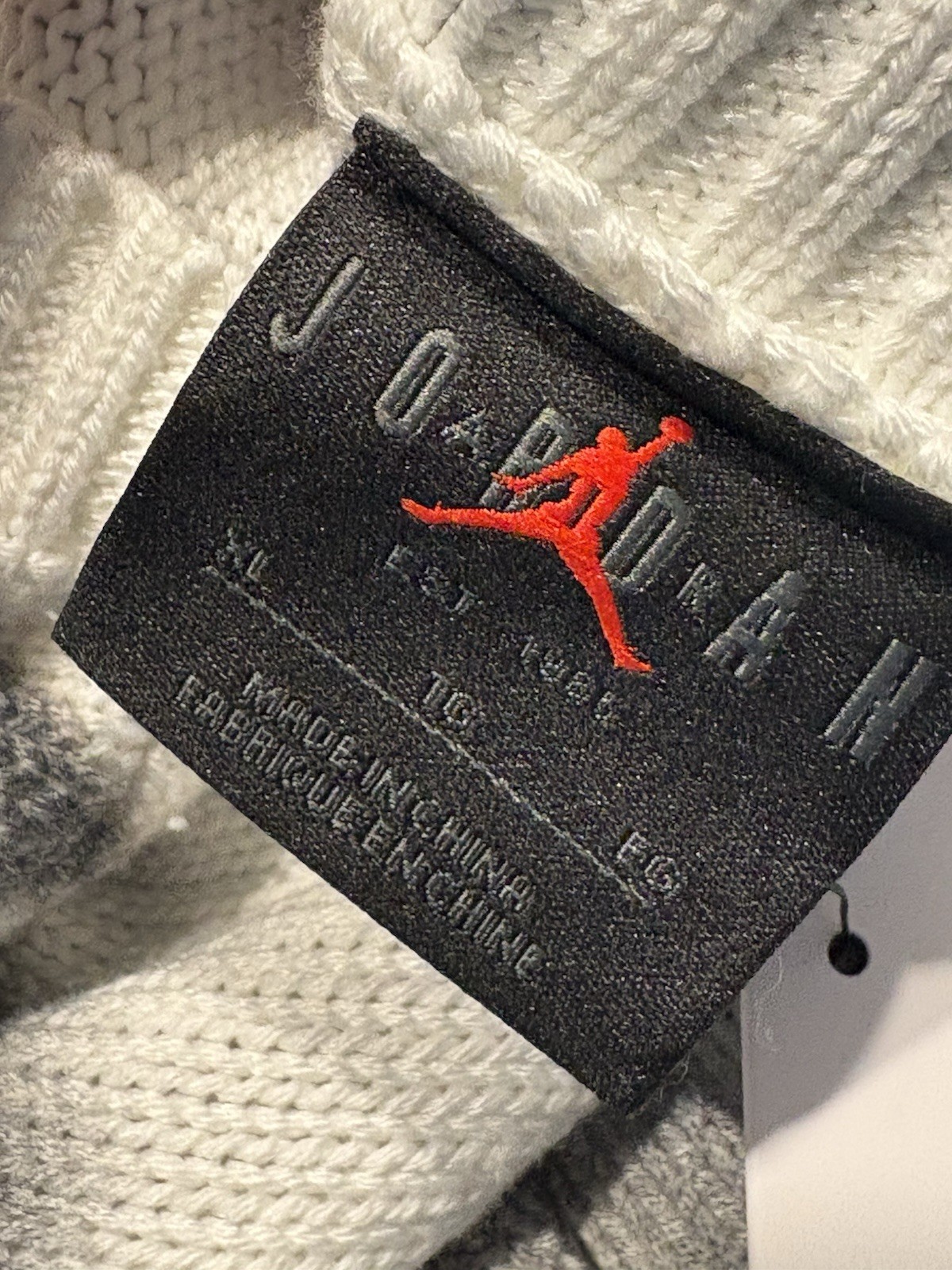Men XL Air Jordan Nike Pullover Sweater Knit Sail/Gray Loose Fit HQ1635-133