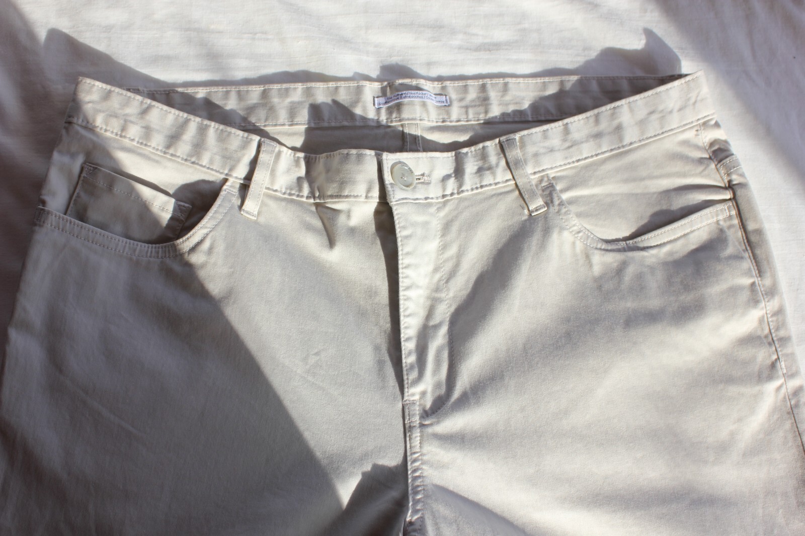 Calvin Klein The Authentic Five Pocket Mens 30X34* White Slim Fit EX GirlF prsnt