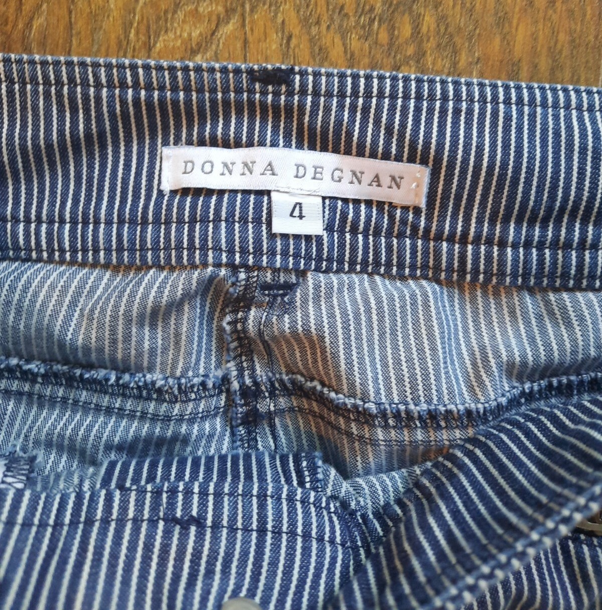 3 Women’s Size 4 /M Waist 26″-30″ Pants Lot Denim VTG Casual Cropped Capris