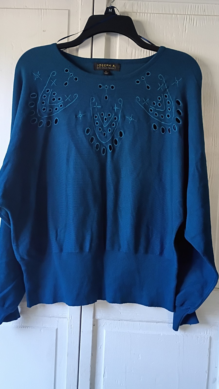 Joseph A. Blue Knit Pullover Sweater Crew Neck Dolman Eyelet Embroidered L
