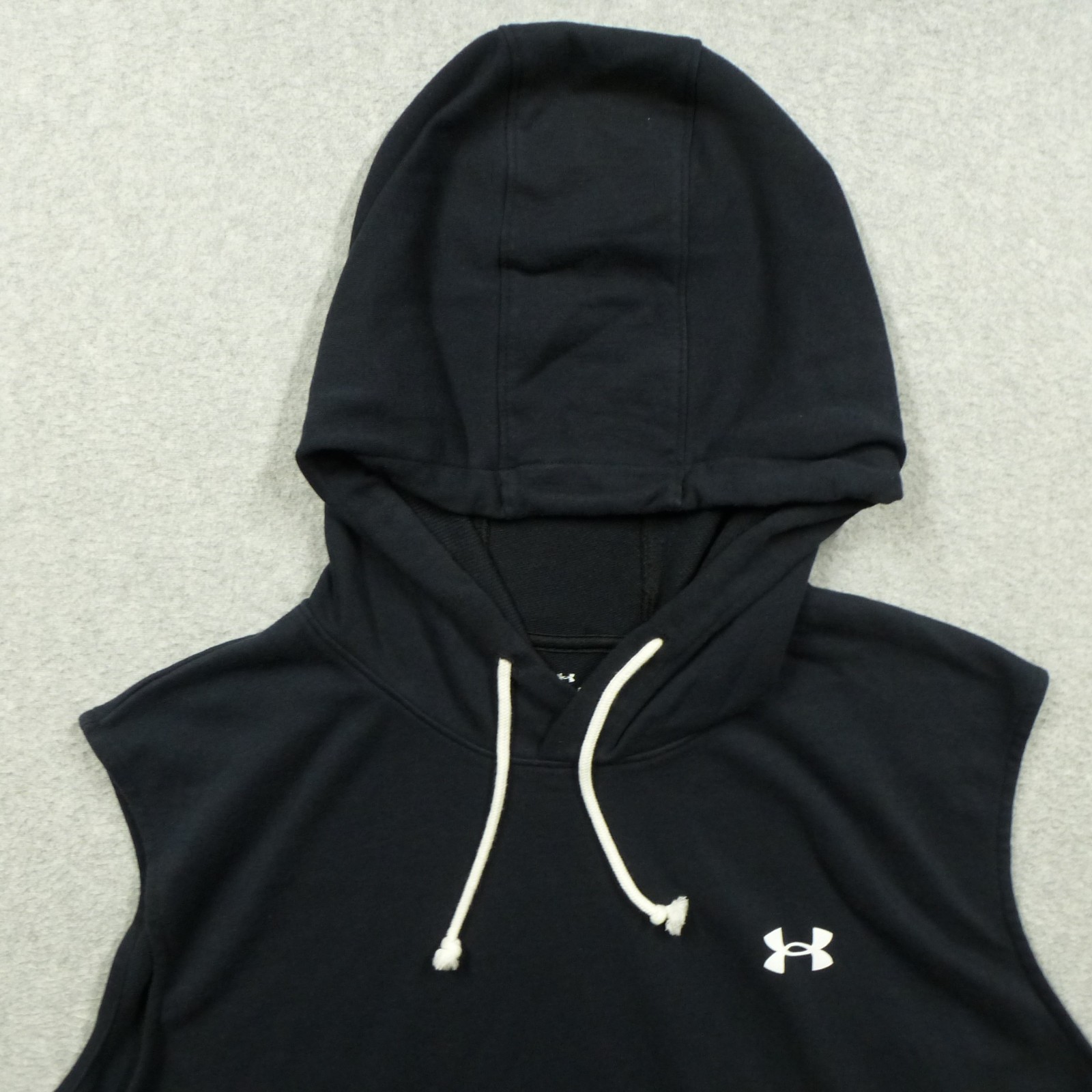 Under Armour Hoodie Mens 2XL Black Sleeveless Pullover Workout Gym Sports Active
