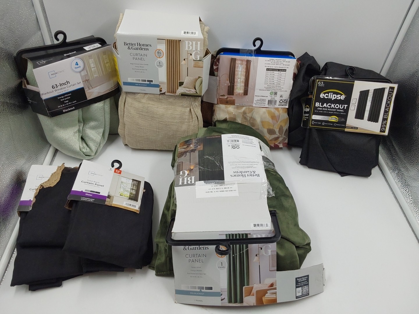 7-Piece Bulk Inventory Lot: Apparel, Sleep & Home Essentials