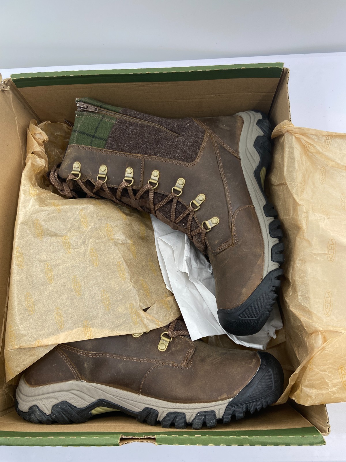 Keen Greta Tall Boot Waterproof- Dark Earth/Green Plaid- Women’s Size 10.5