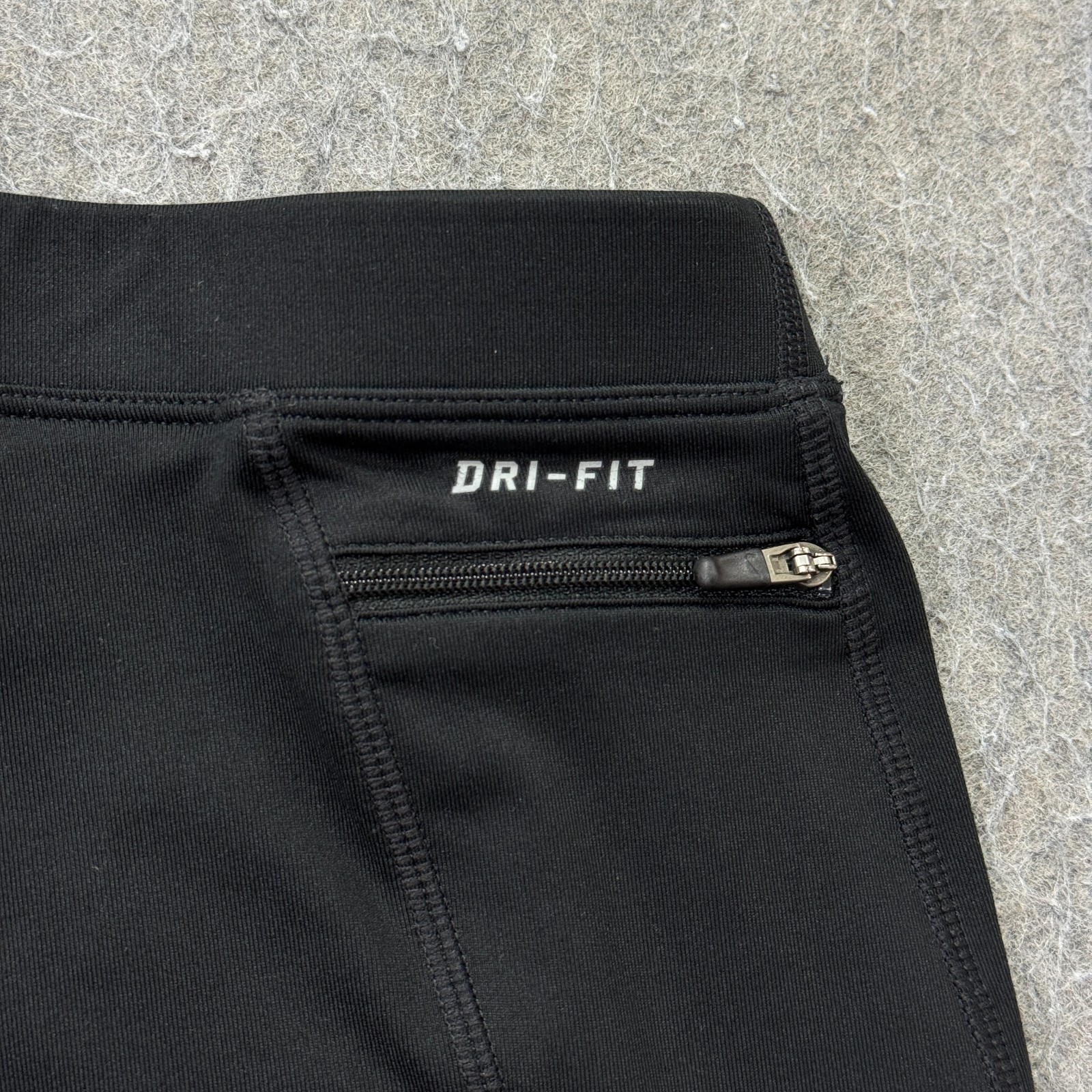 Nike DRI-FIT Essential Running Tights Men XL Black Compression 29″ Ankle Zip