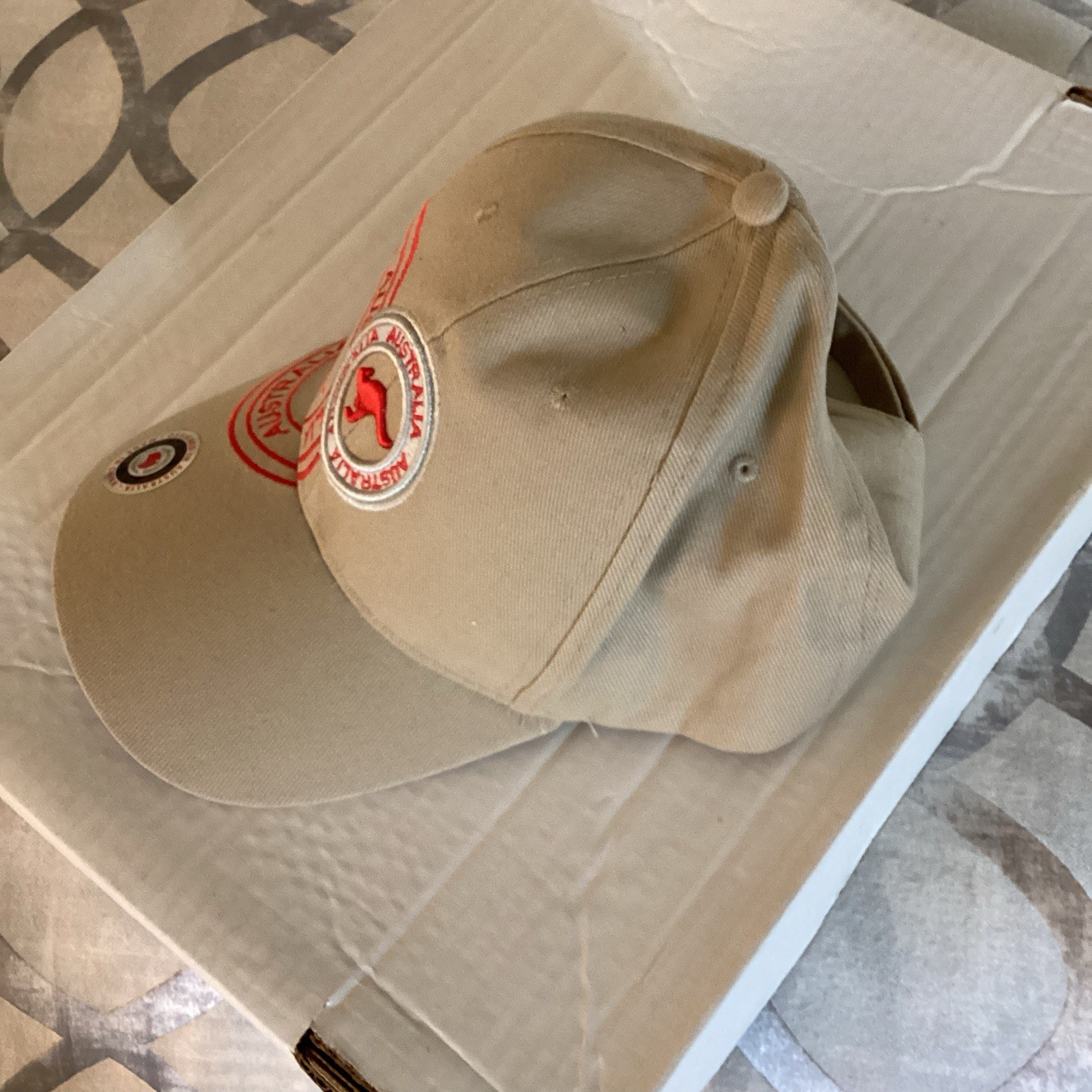Australia Hopping Kangaroo Beige Baseball Cap Adjustable New With Tag