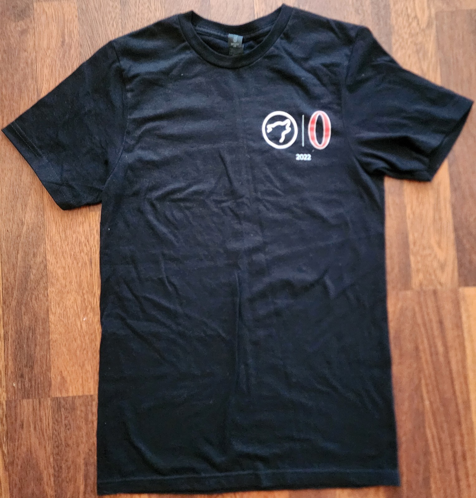 Wolfpak Black Never Average Gym Tshirt W/S NWOT