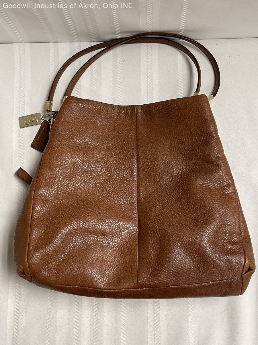 Coach Brown 2010s Madison Phoebe Pebbled Leather Shoulder Bag Medium COA