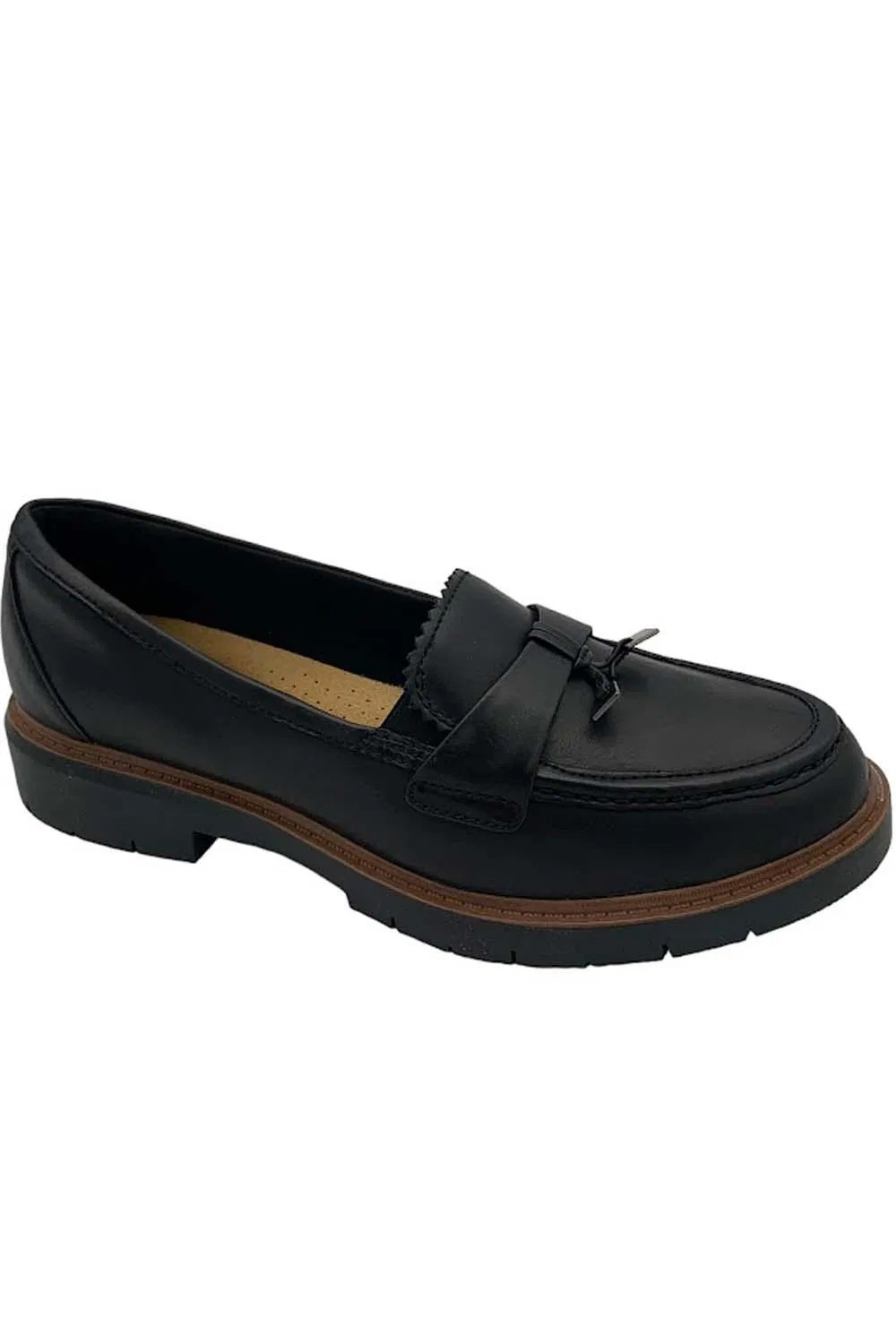Clarks Collection Leather Loafer with Tassel Westlynn Bella Black Lthr