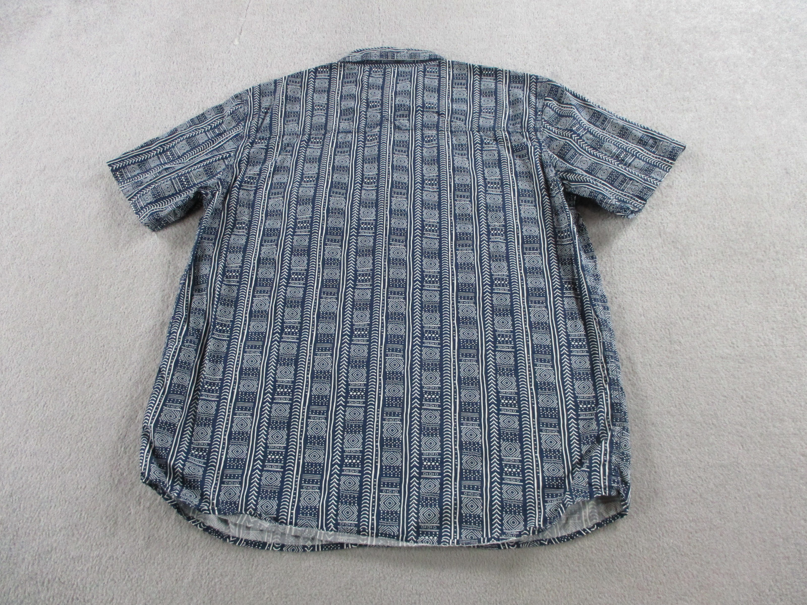 Moon Shine Spirit Shirt Mens Large Blue Pearl Snap Button Aztec Geometric Print