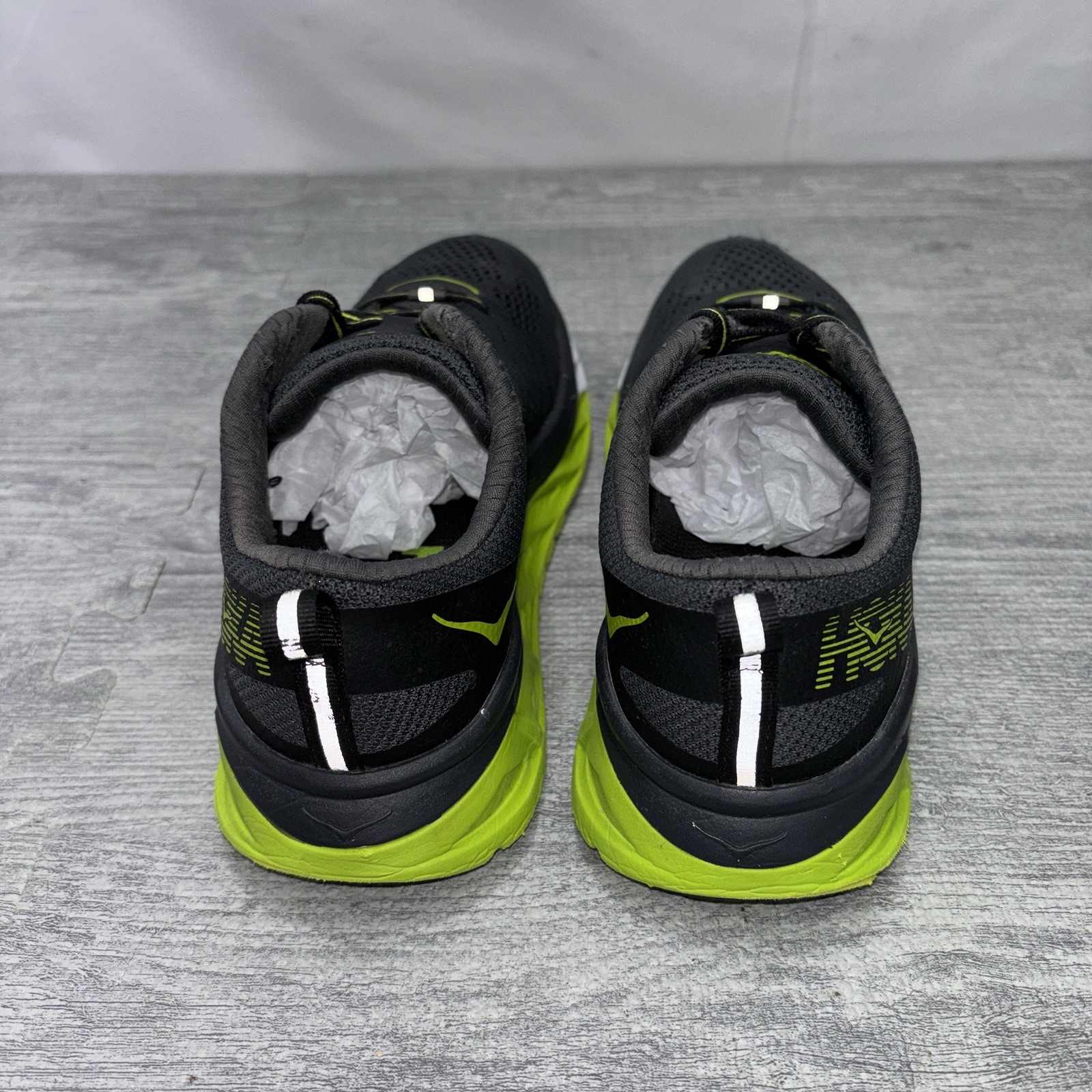 Hoka One One Arahi 3 Running Shoe Womens Size 7.5 Gray Athletic Gym Sneaker