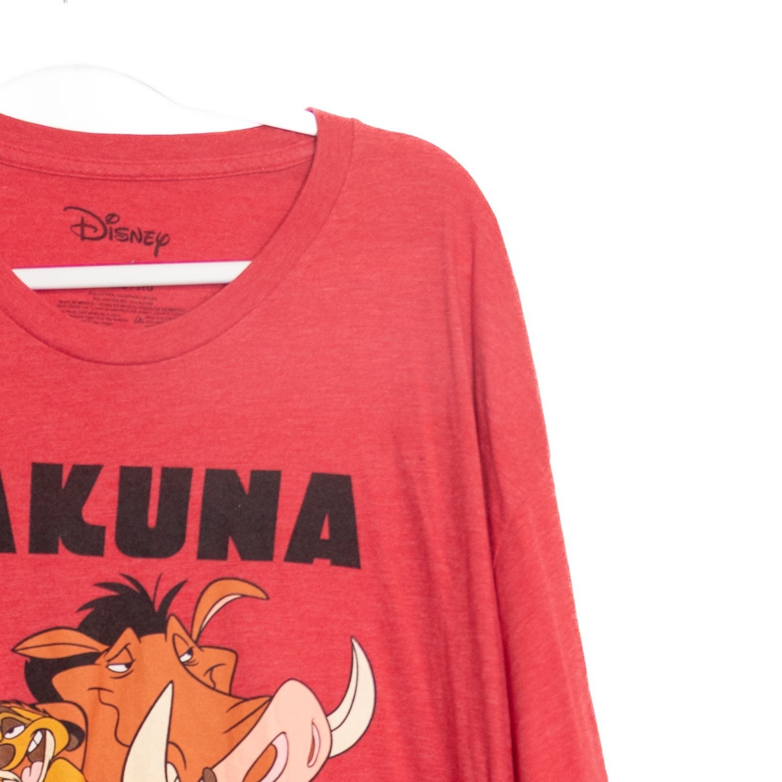 Disney Size 3X Red Hakuna Matata Graphic Tee Featuring Simba Timon & Pumbaa
