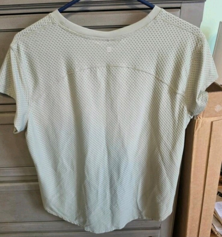 CALIA Women’s Green Lightweight Breathable Cropped Crew Neck Tee Sz L