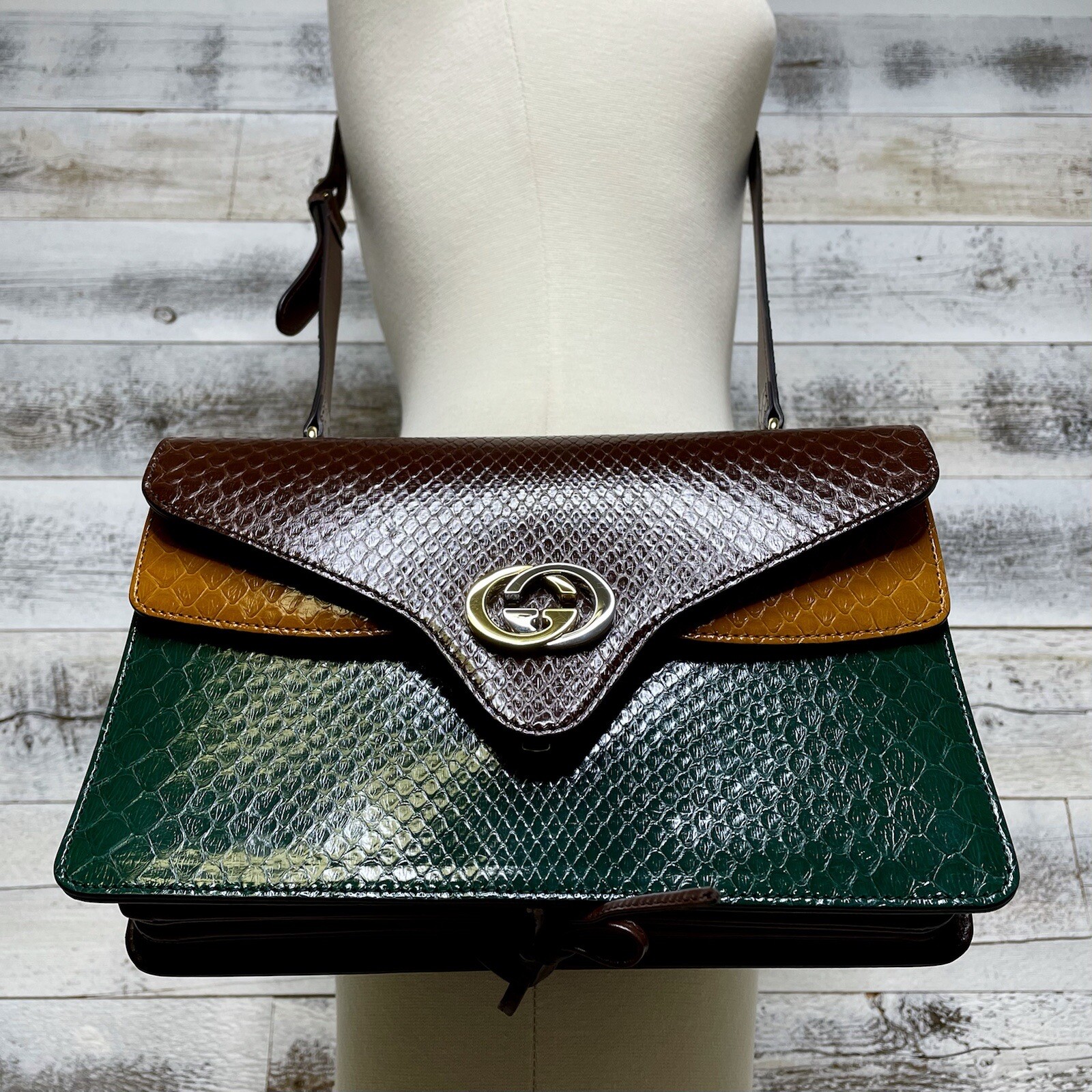 GUCCI Yellow Brown Python Bag Purse Exotic Designer Rare Collector Runway