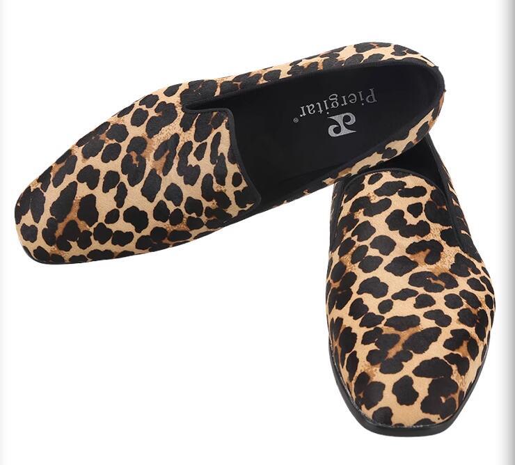 Men’s Fashion British Round Toe Leopard Slip On Loafers Youth Party Dress Shoes