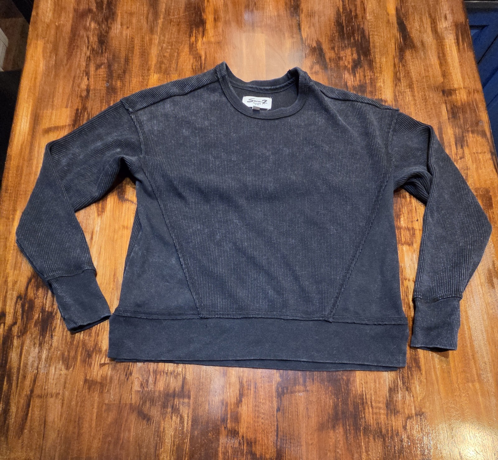 Seven7 Women’s Long Sleeve Stretch Relaxed Fit Waffle Crewneck Top black size XS
