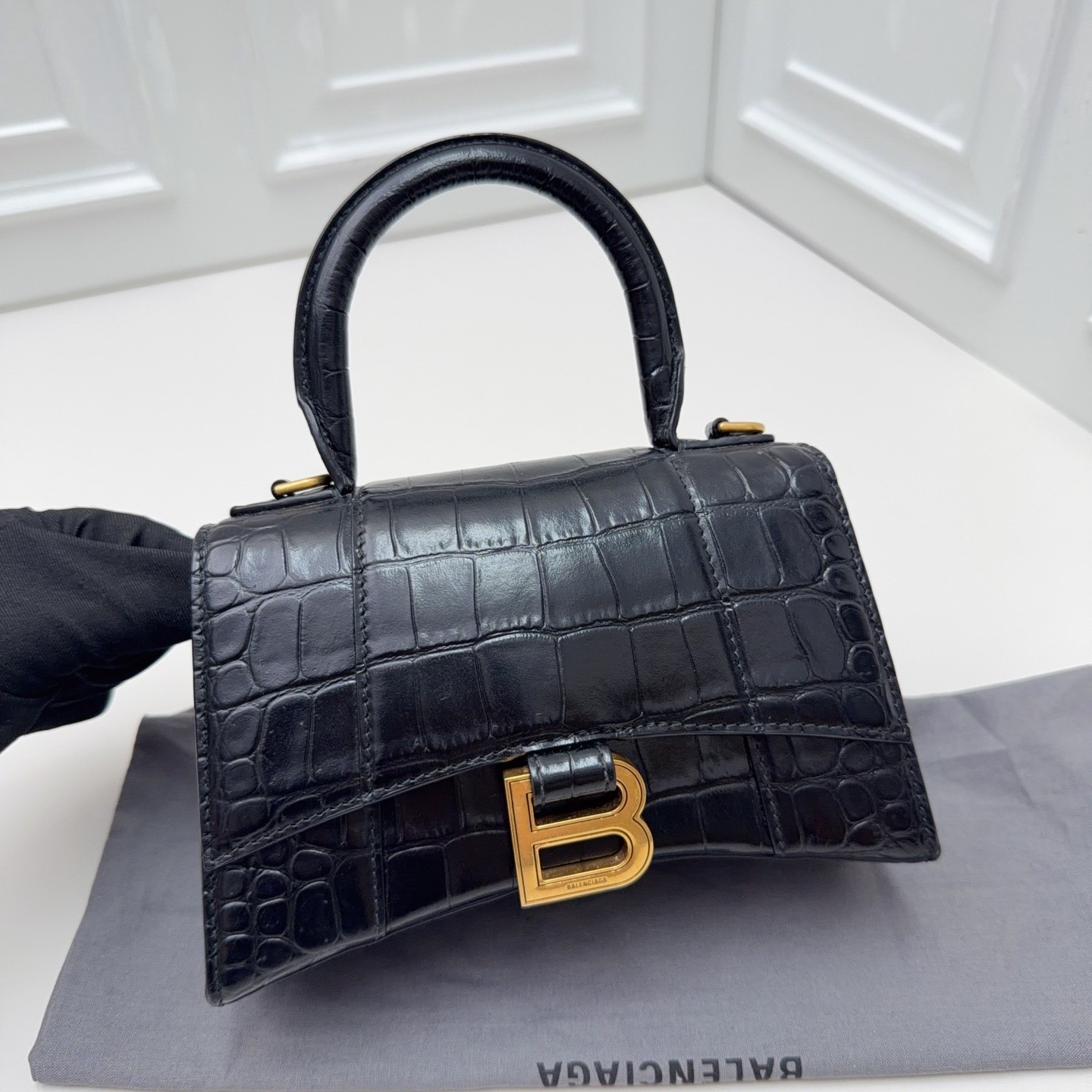 Balenciaga Pre-Owned Authentic Luxury Handbag 18.8*11.8*7.5 