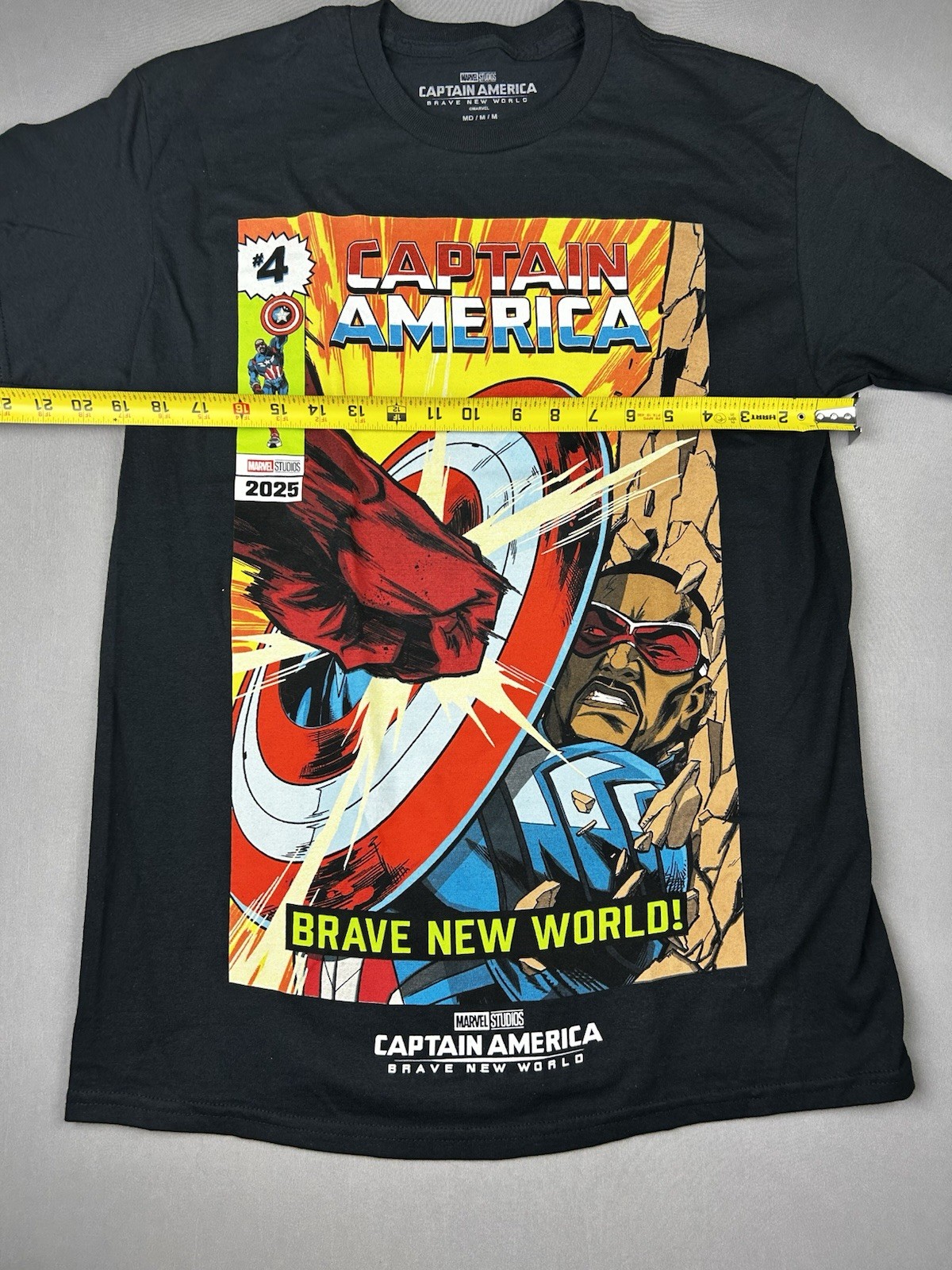Captain America Men’s M Brave New World Comic Graphic Tee Shirt NEW (Read)