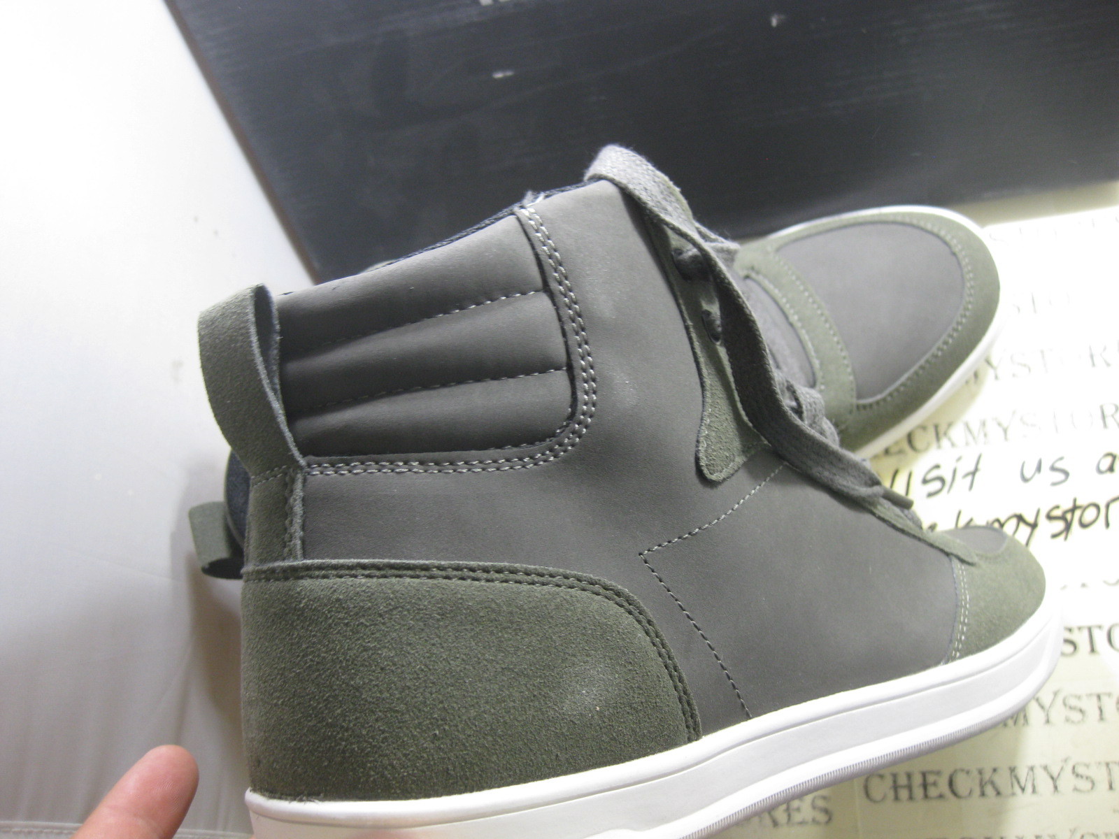 NEW WILLIAM RAST BOMBER PREMIUM DESIGNER HIGH TOP CASUAL ATHLETIC STYLE SHOES
