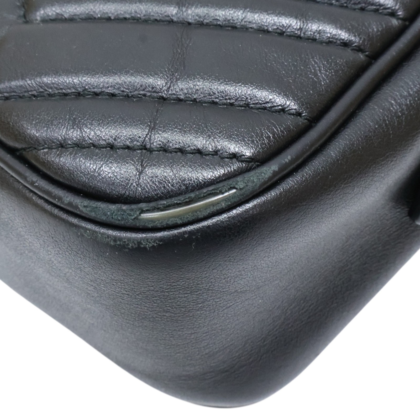 GUCCI GG Marmont Small Camera Shoulder Bag Black Matelasse Chevron Leather