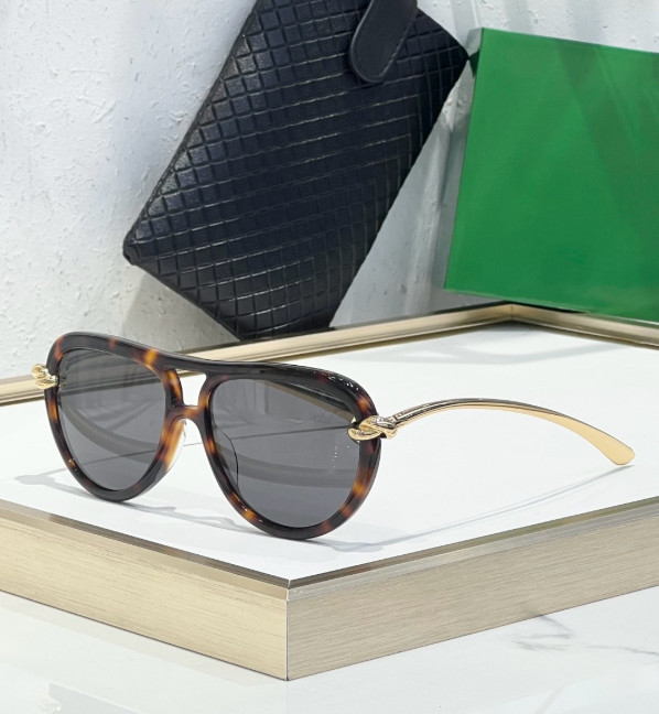 BOTTEGA VENETA BV1418S size:58-15-145 sunglasses new