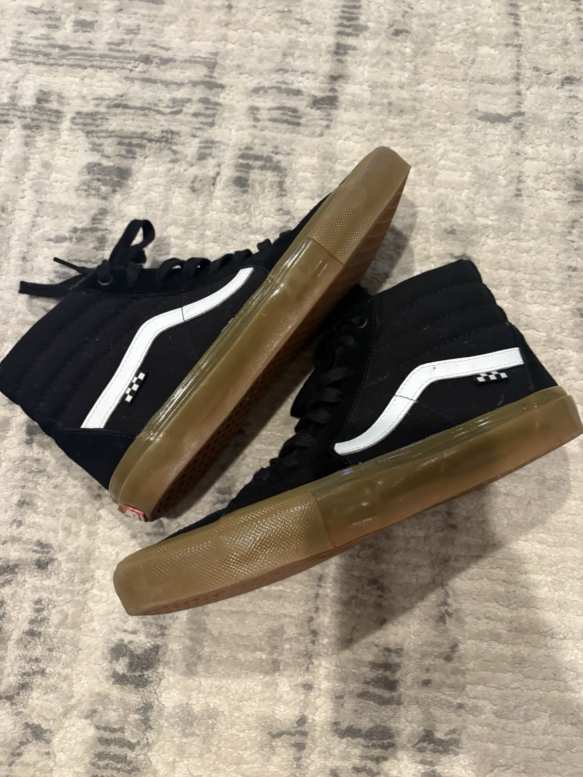 Vans Sk8-Hi Pro Mens Size 10.5 Black/White Gum Athletic Suede Skate Sneakers