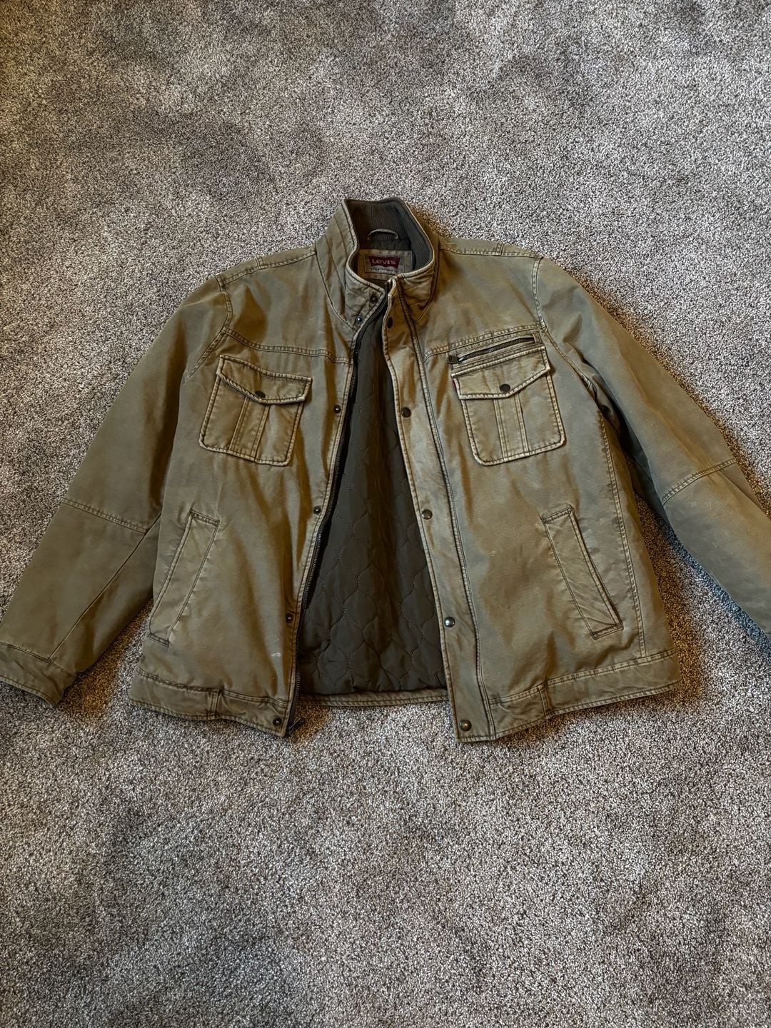 Levi’s Men’s Quilted Lined Canvas Field Jacket Olive Green