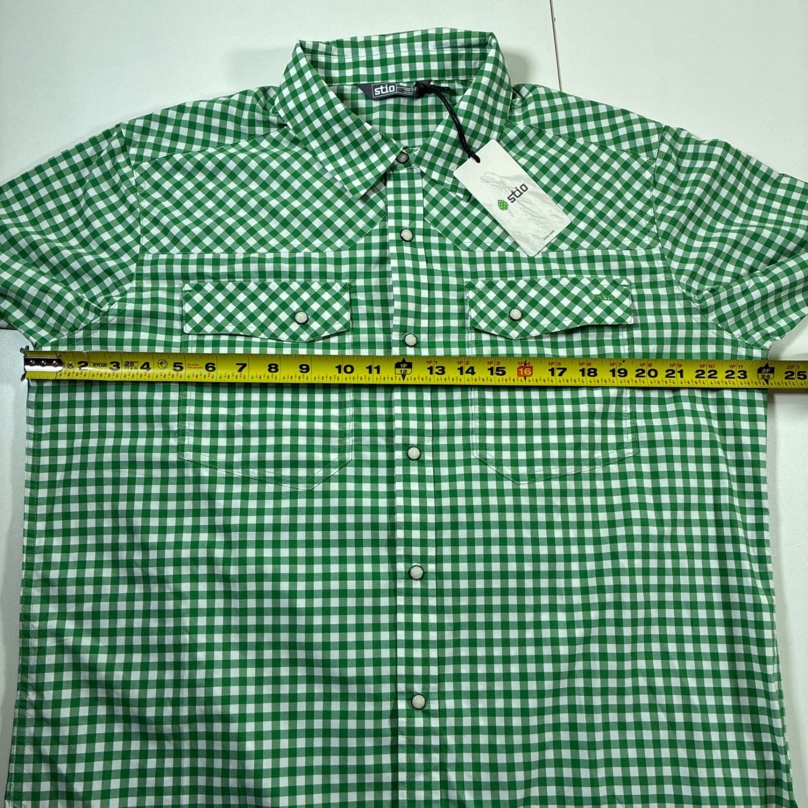 NEW Stio Eddy SS Pearl Snap Shirt Large Green Gingham Check Western Technical
