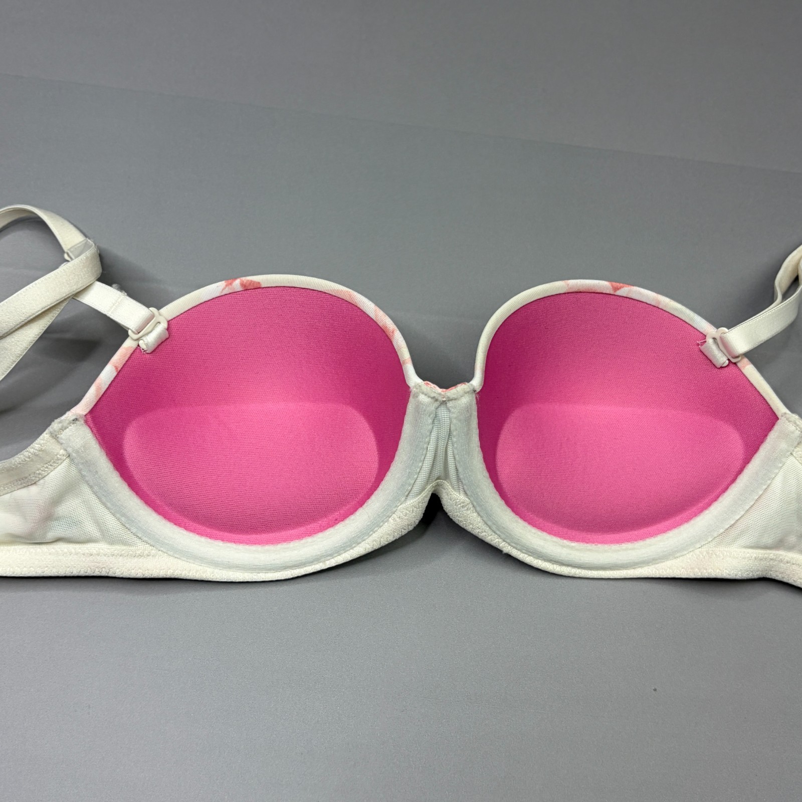 Victoria Secret Strapless Push Up Bra 32A Lined Padded Underwire Multiway Straps