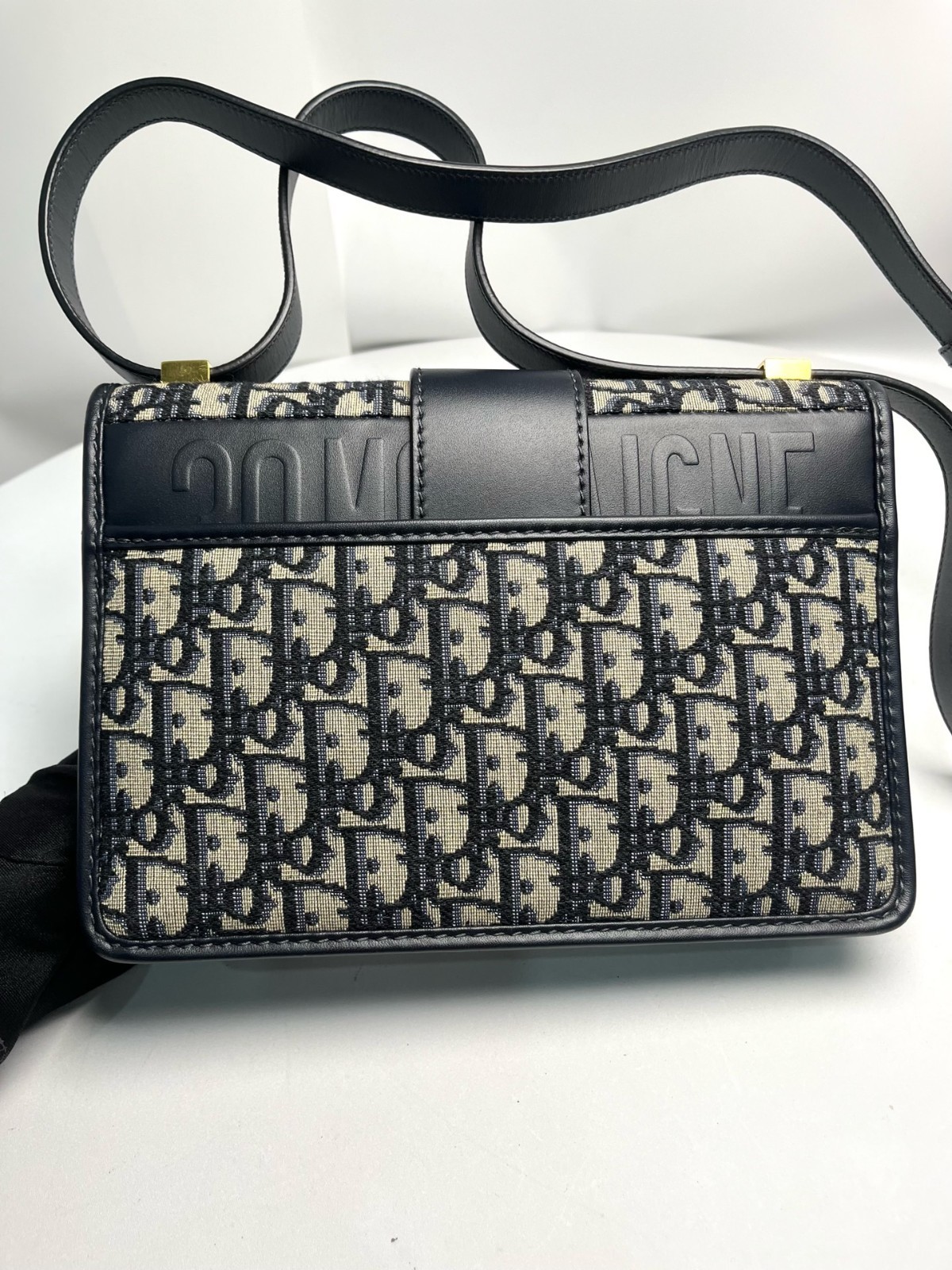 Dior Montaigne 30 Oblique Embroidered Monogram Shoulder Bag （24×7×17）cm