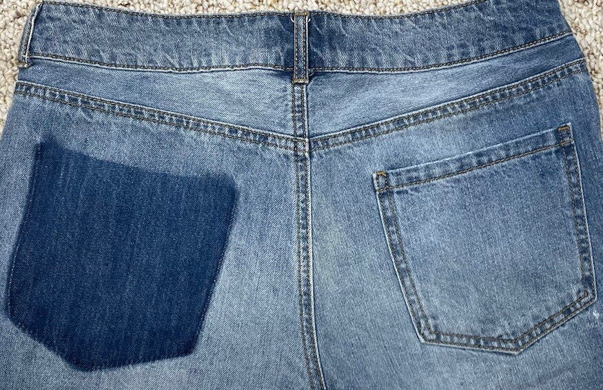 Forever 21 Jean Shorts Women’s Tag Size 28 Distressed Denim Cut Off (Waist 30″)