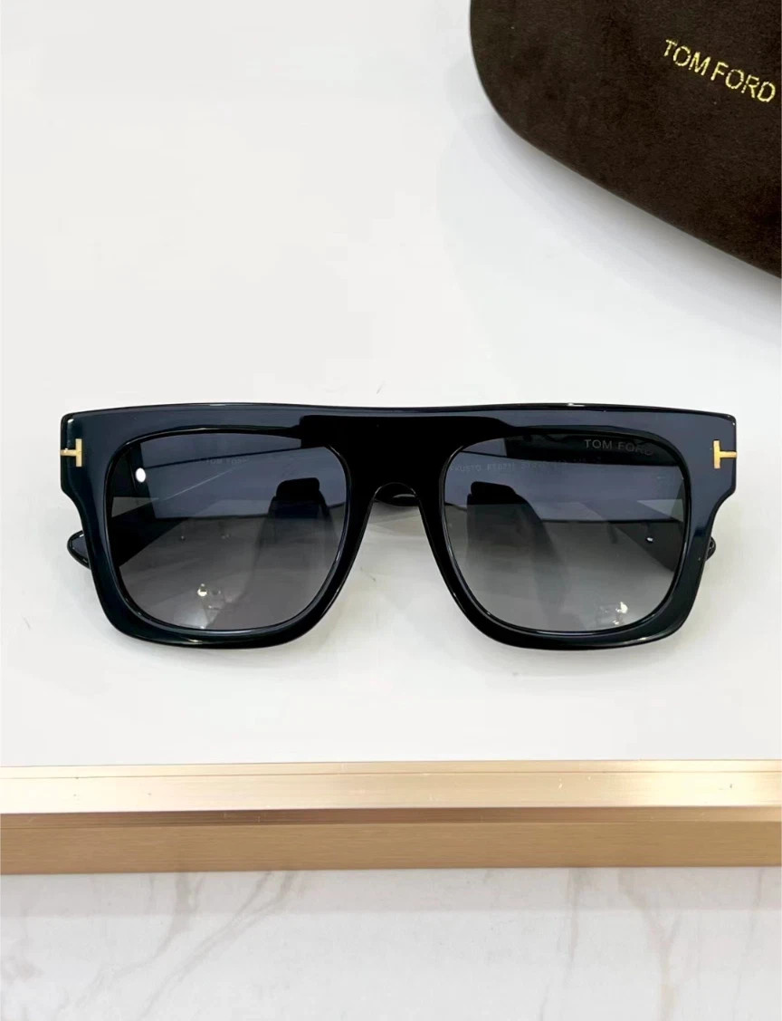 Tom Ford Fausto Sunglasses FT0711 Black/Gray 53-20-145mm With Case New