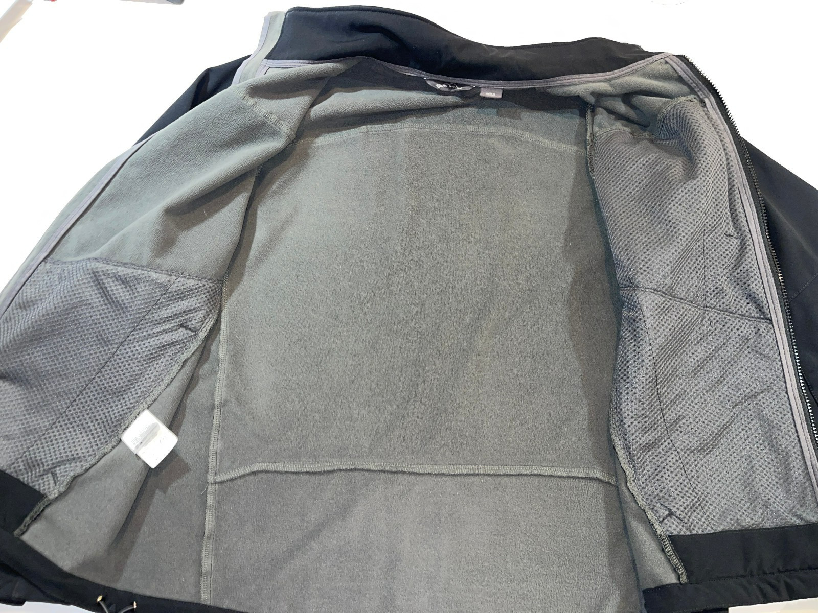 EUC EDDIE BAUER POLY BLEND MOCK NECK ZIP POCKETS FULL ZIP BLACK JACKET MEDIUM