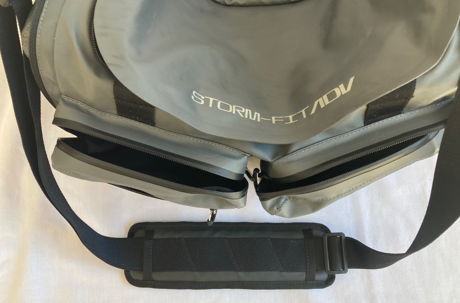 NIke Storm-FIT ADV Utility Small Duffle Gym Bag Dark Grey DQ5335 068