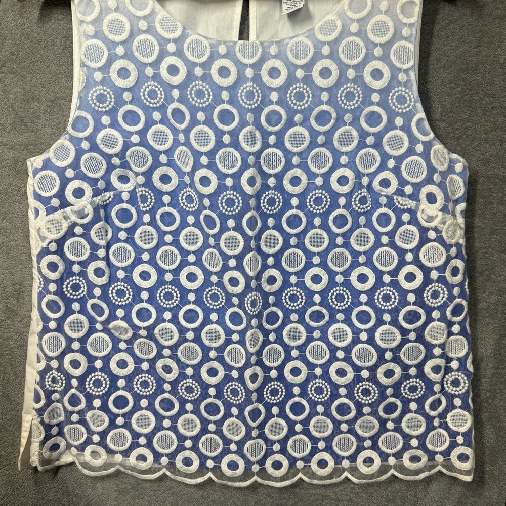 Liz Claiborne Top Medium Sleeveless Ombre Geometric Sleeveless Scalloped Trim