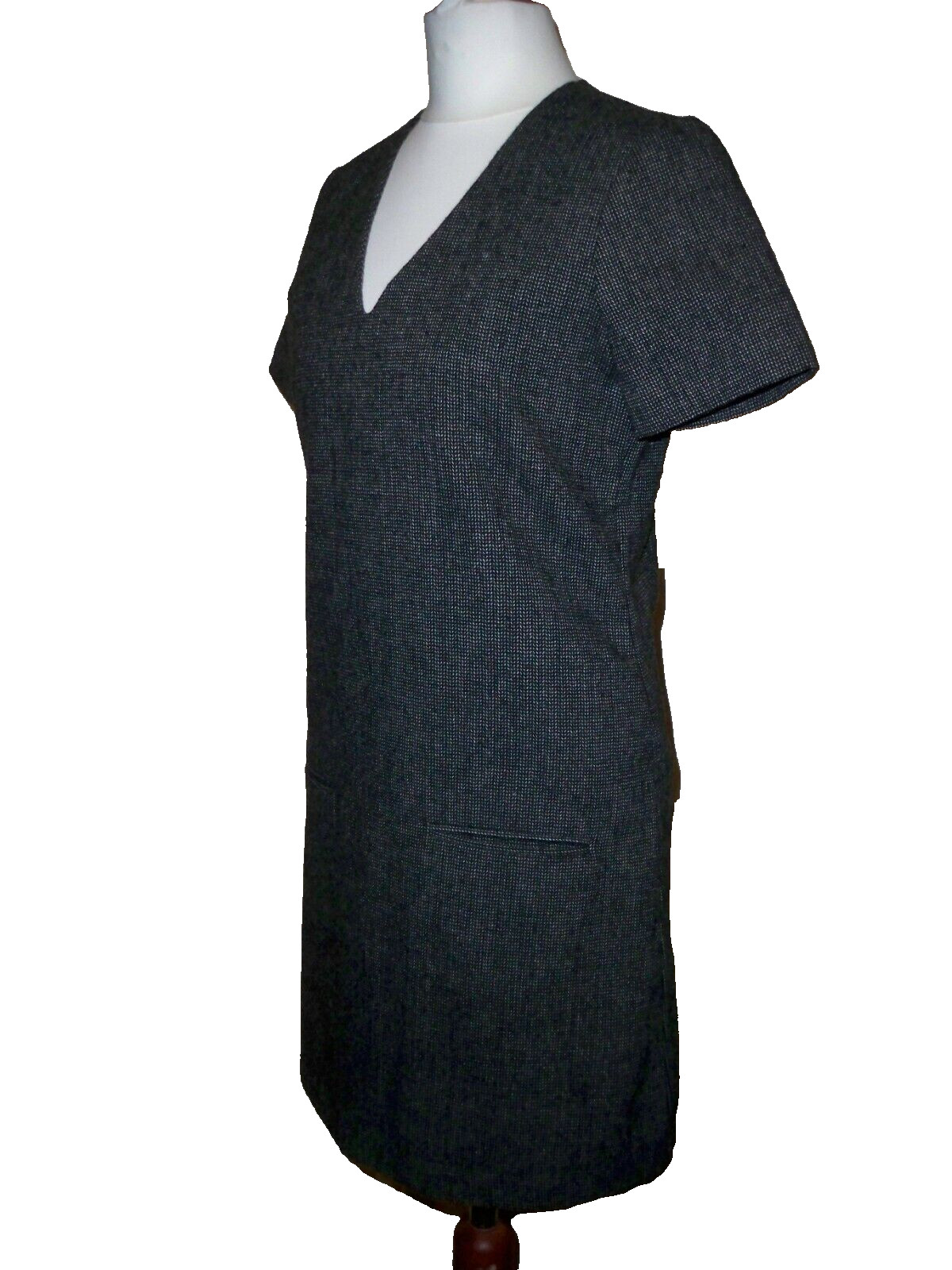 MANGO TWEED DRESS WITH 2 FRONT POCKETS – SIZE XS UK 8/10